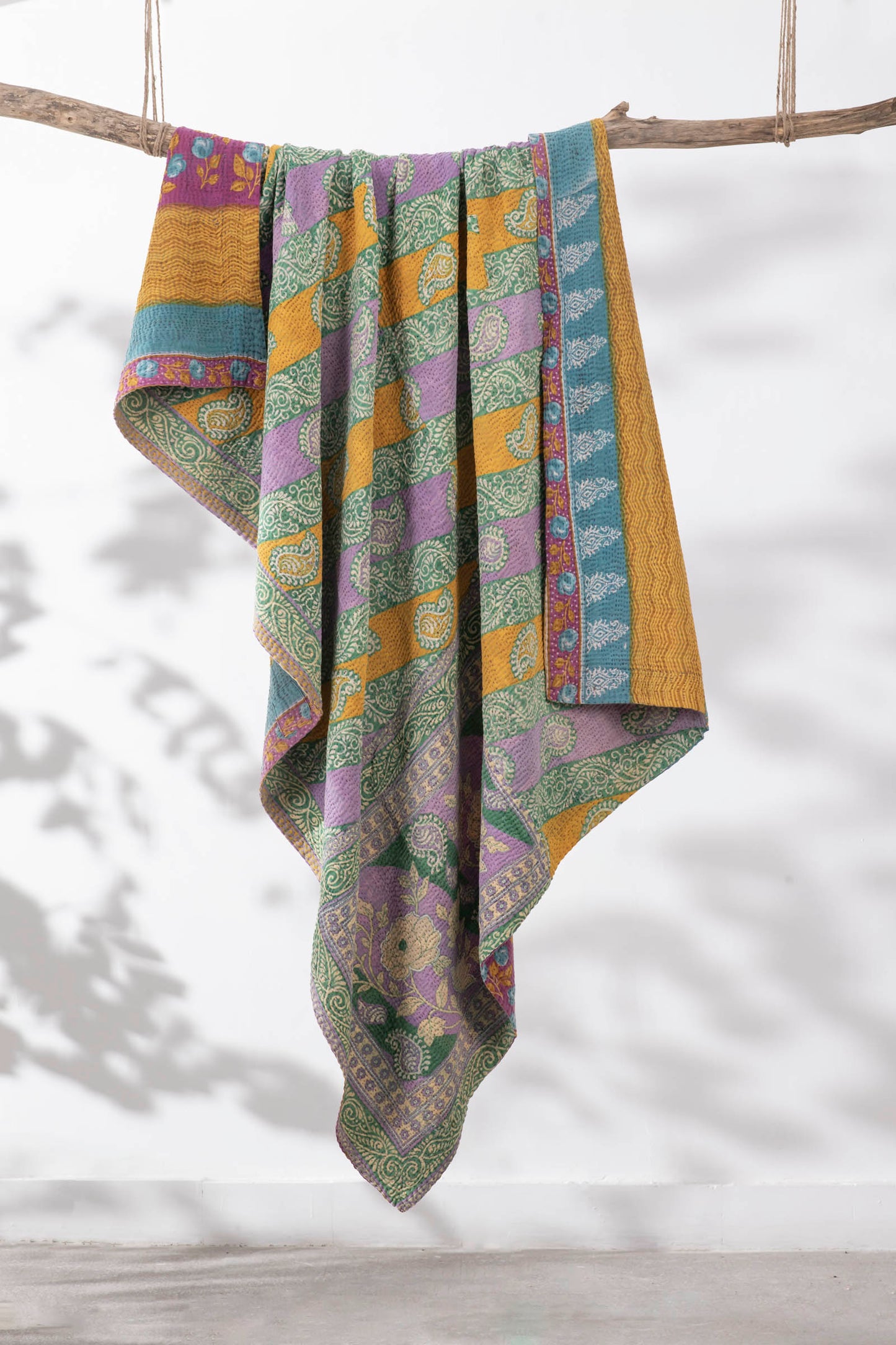 ONE OF A KIND VINTAGE COTTON THROW - 1033