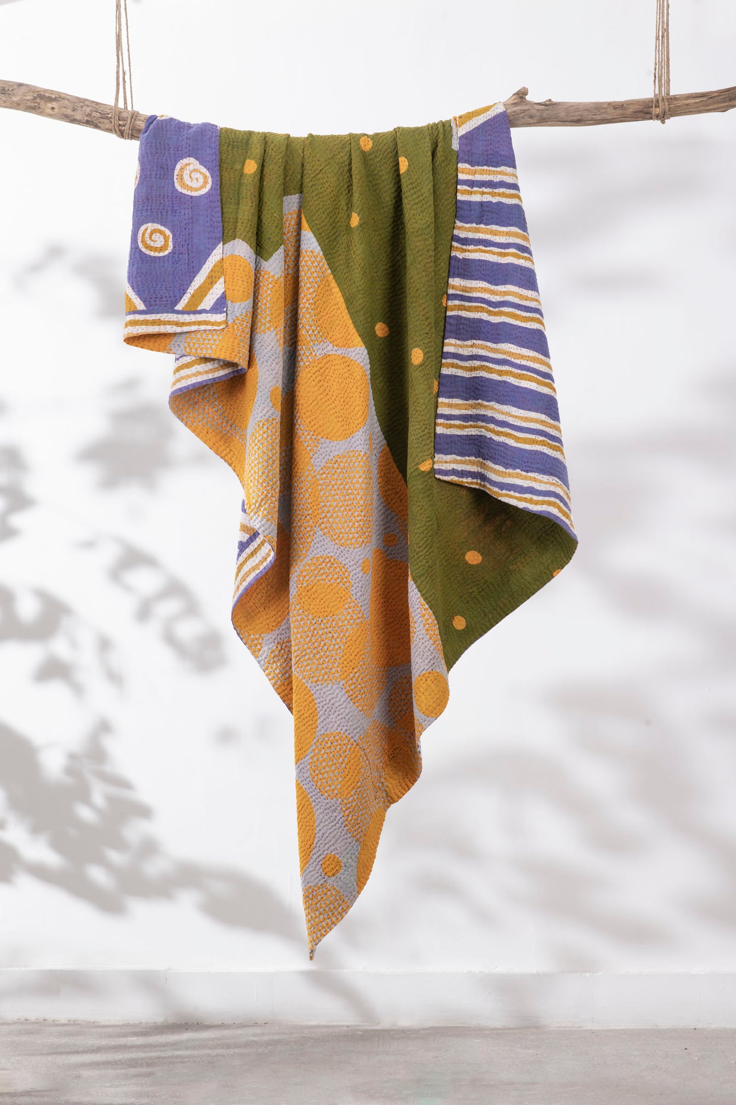 ONE OF A KIND VINTAGE COTTON THROW - 1039