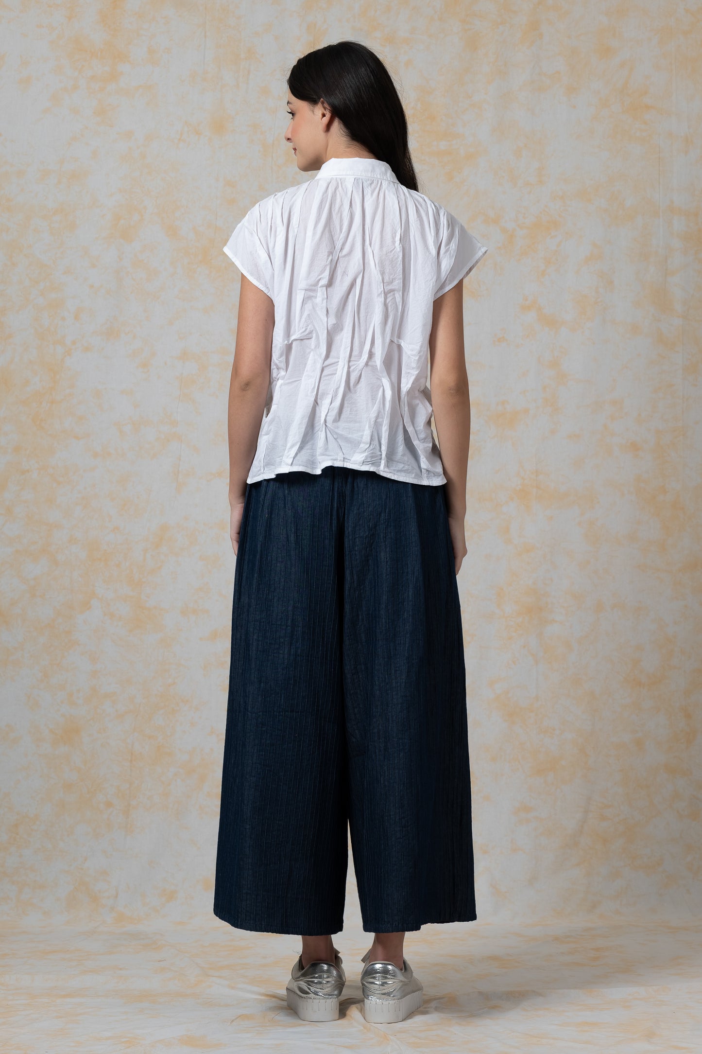 POLISHED COTTON WAVY TUCK-FRENCH SLEEVE SHIRT - bl-wl1569-ivy-