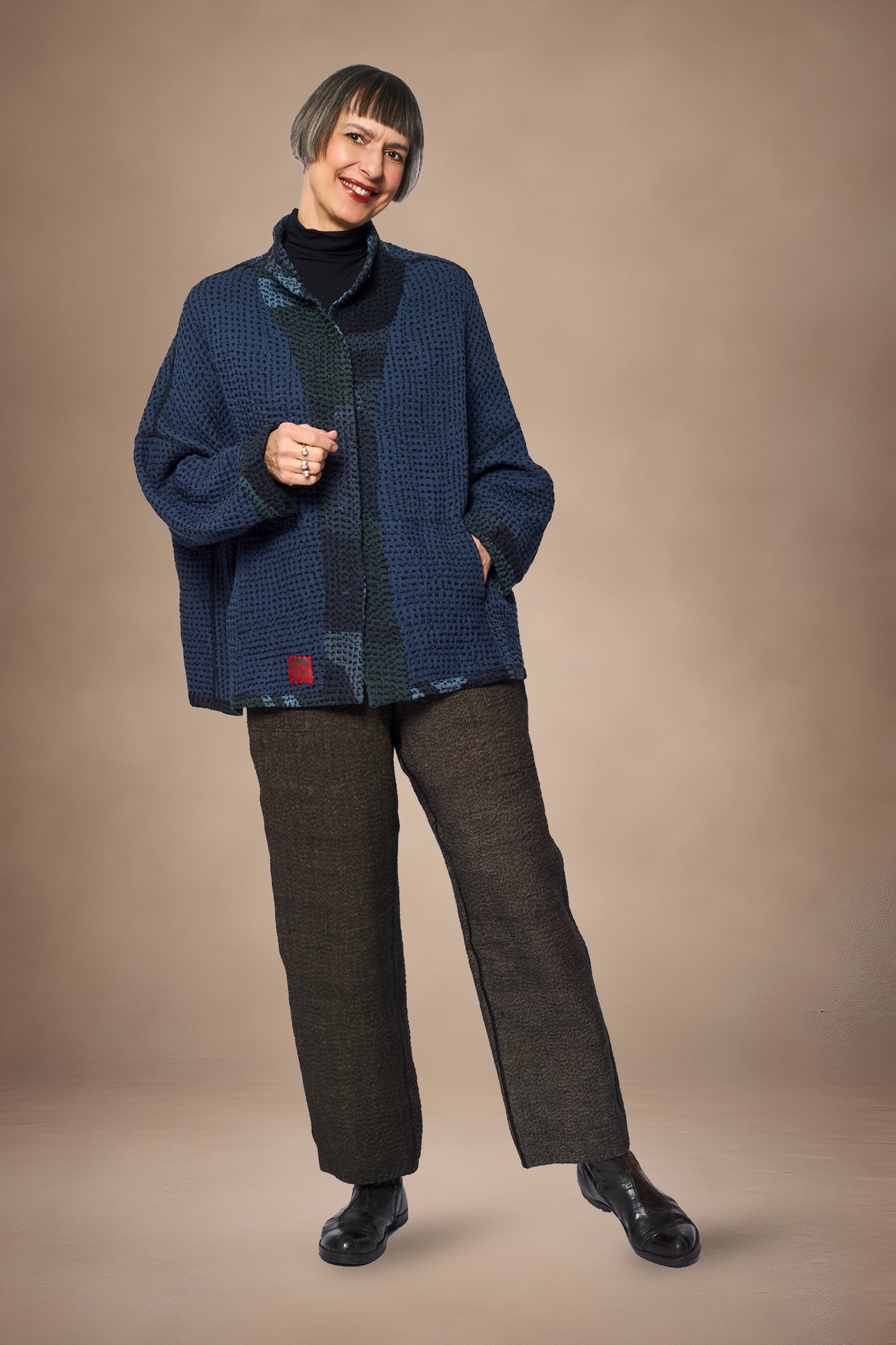 ABSTRACT WAFFLE KANTHA FUNNEL NECK JACKET - bw3j102-nvy -