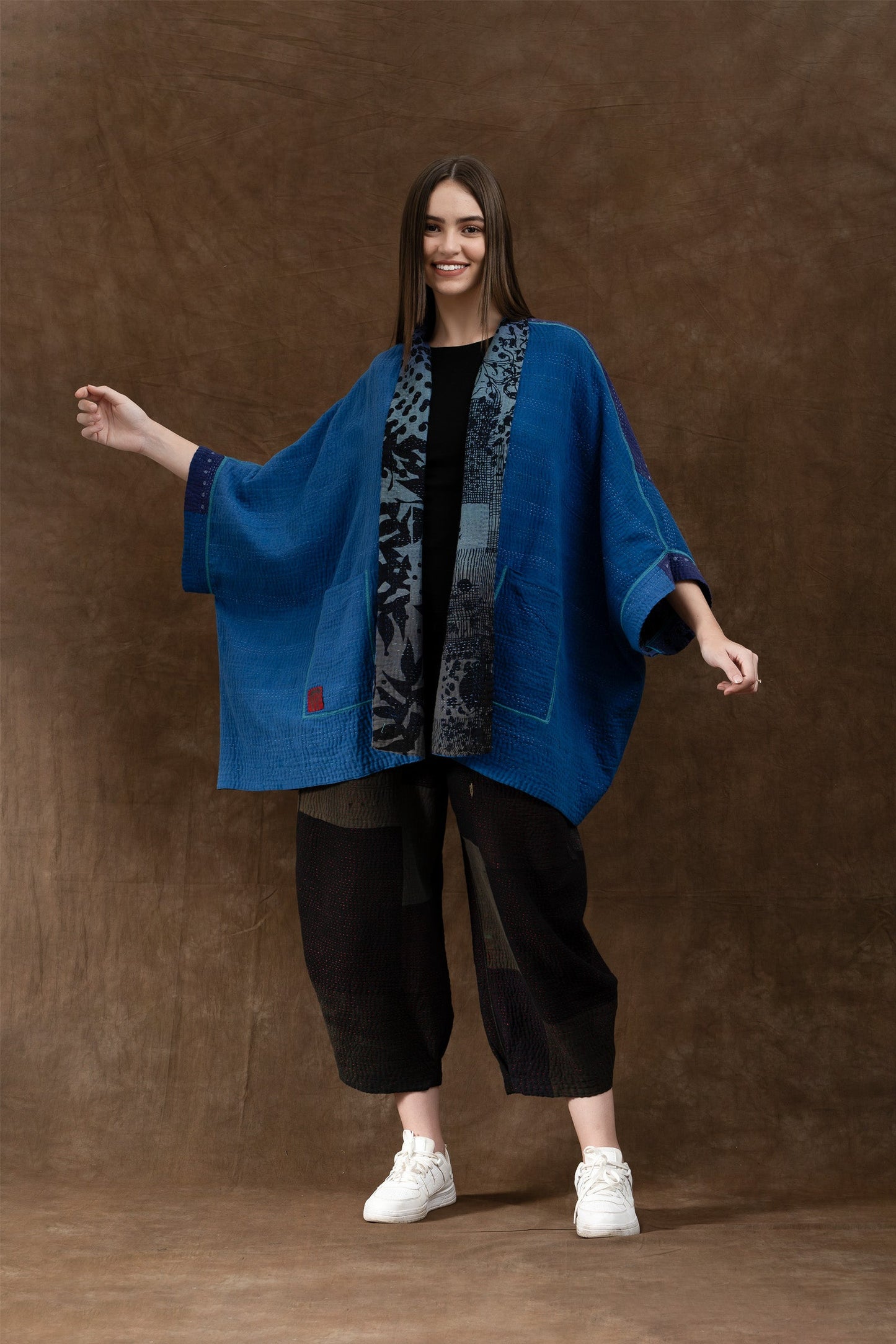 MONOTONE TWILIGHT PRINT KANTHA DOUBLE COLLAR PONCHO - tp4323-blu -