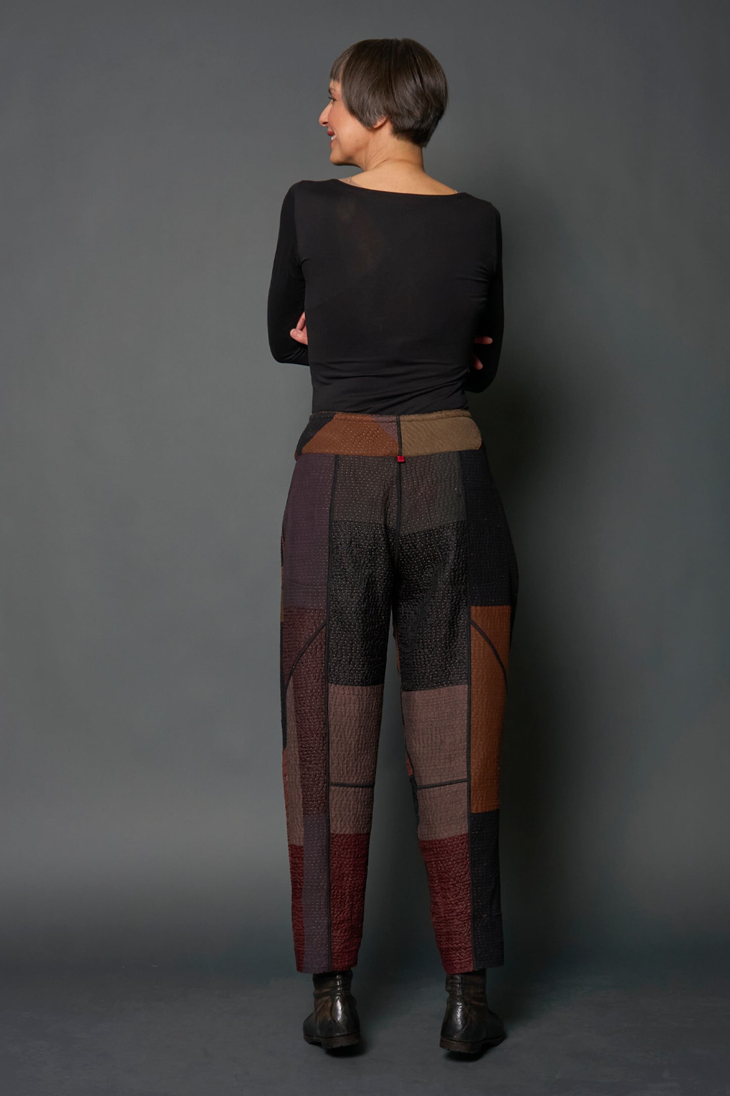 DENIM SUN-DYE KANTHA PANELED LANTERN PANTS - ds3675-brn -