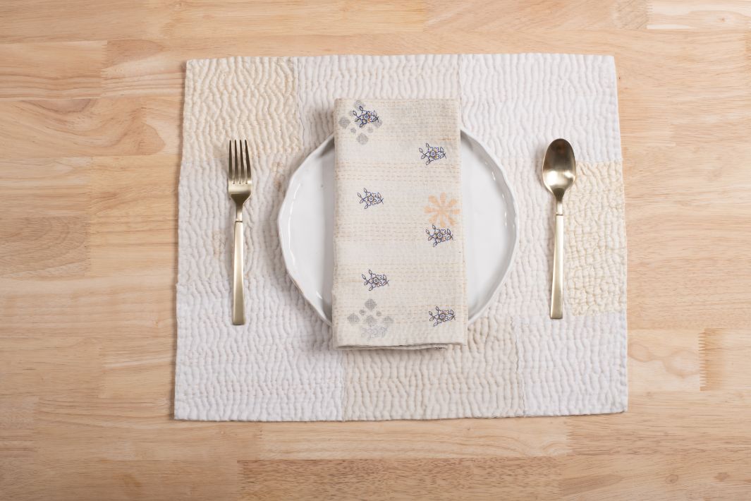 Mosaic Fray Handmade vintage Kantha Placemat - Cauliflower (Set of 2)