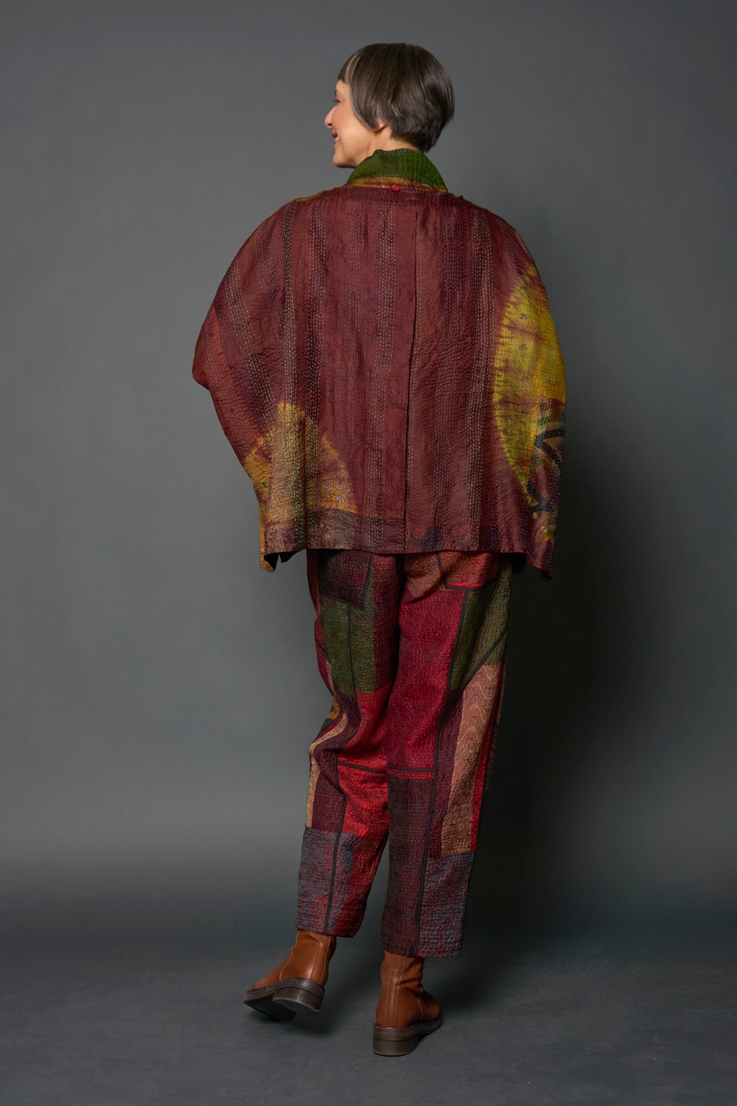 JACQUARD SILK PATCH TIE DYE CIRCLE SHIBORI KANTHA PONCHO TOP - wj2568-grn -