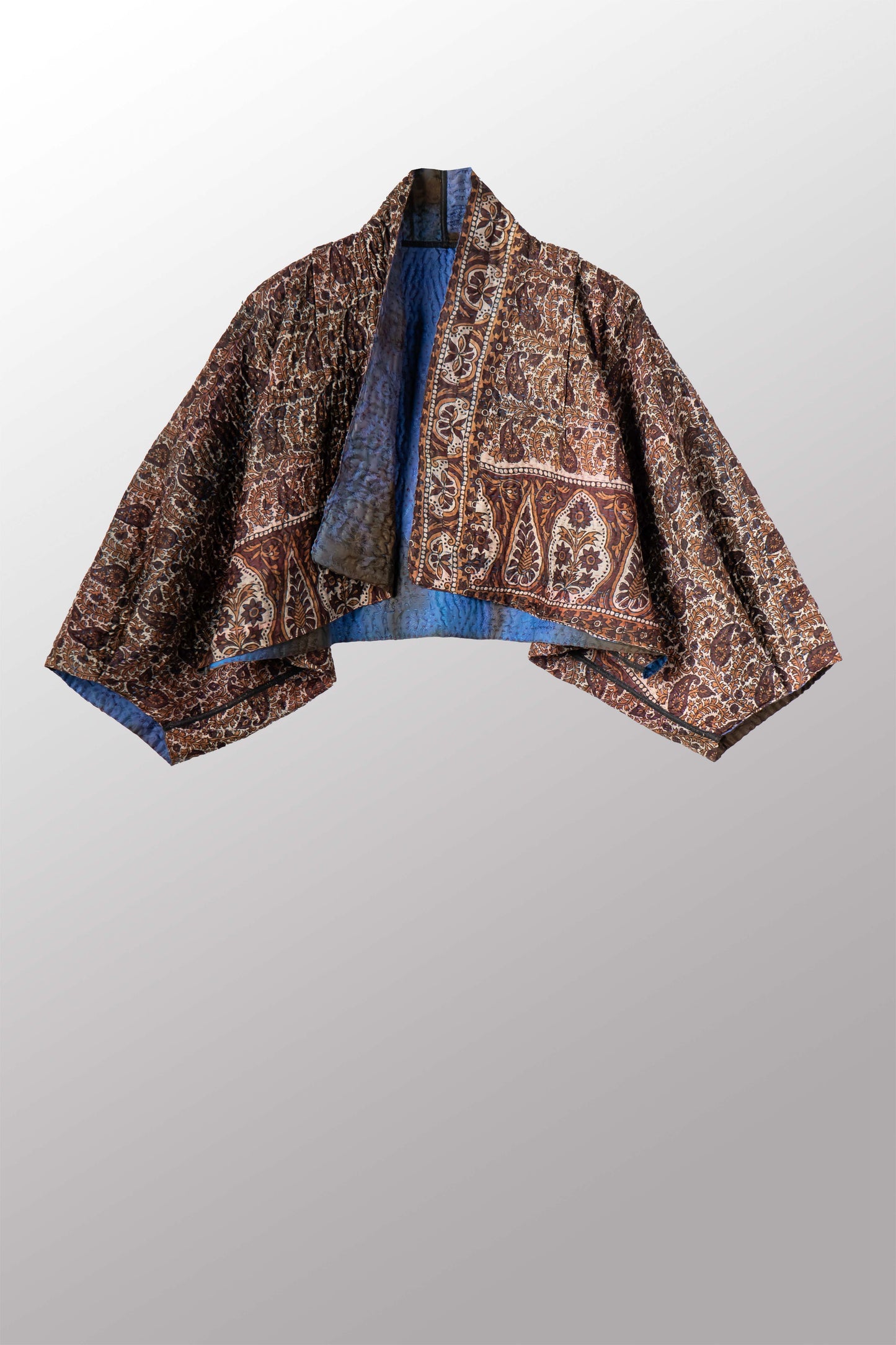 VINTAGE JACQUARD CLAMP DYE WITH PRINTED SILK KANTHA PUFF SLV. SHRUG - jk4062-0002a -