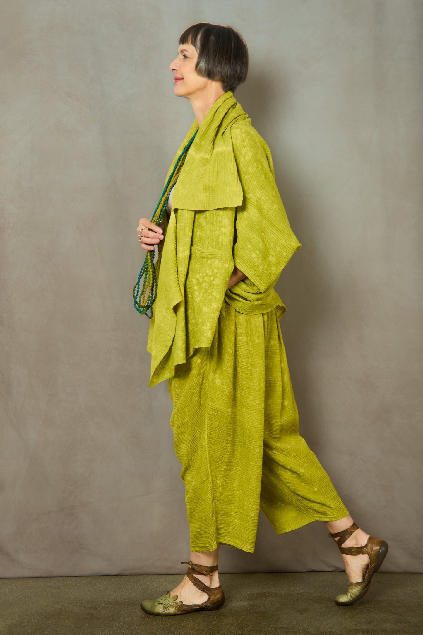 SAND SUN DYE RIPPLE KANTHA PONCHO TOPPER - rs2356-lim -
