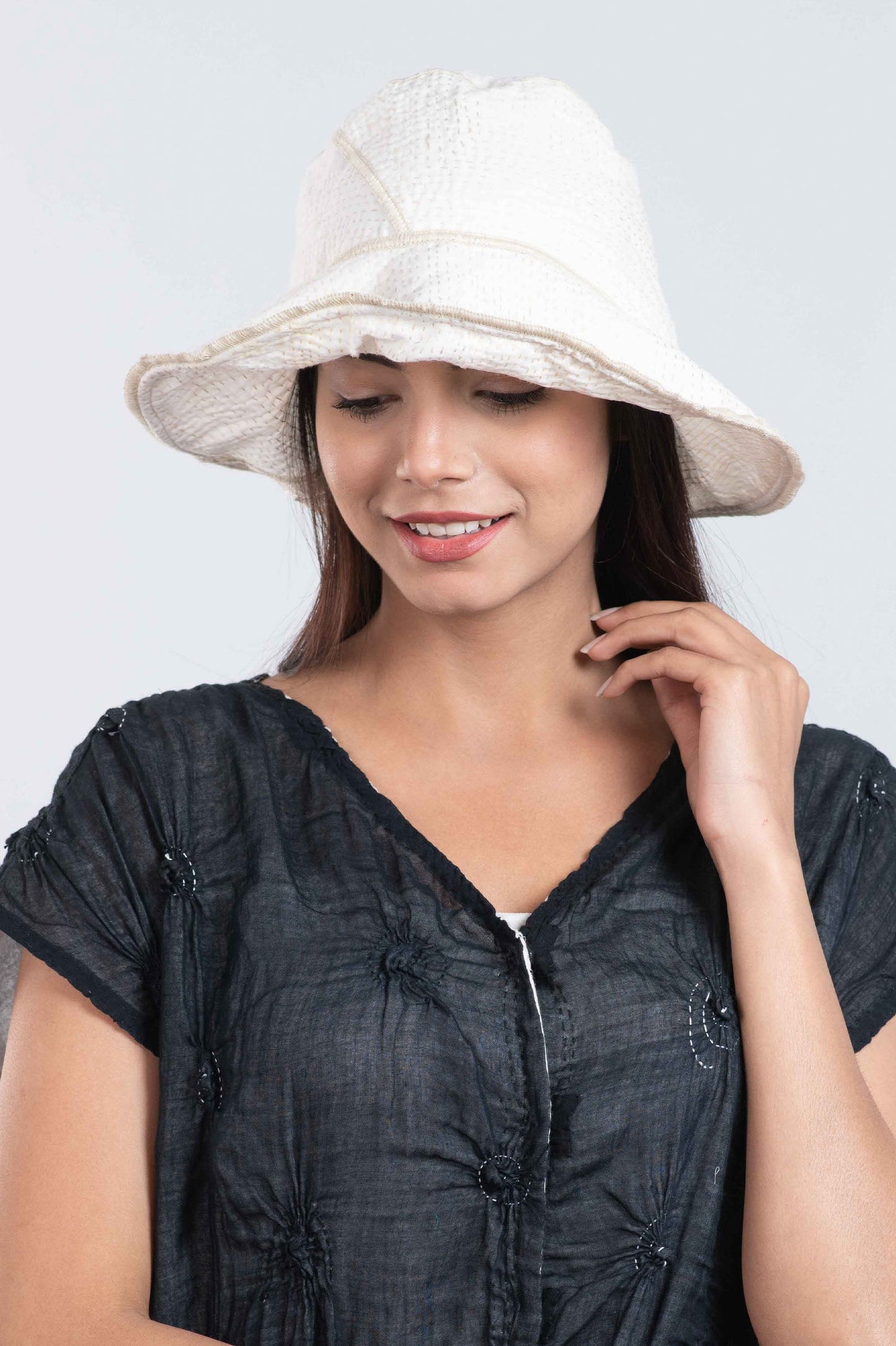 FRAYED PATCH KANTHA CIRCULAR CUT BRIM HAT - fi2882-ivy -