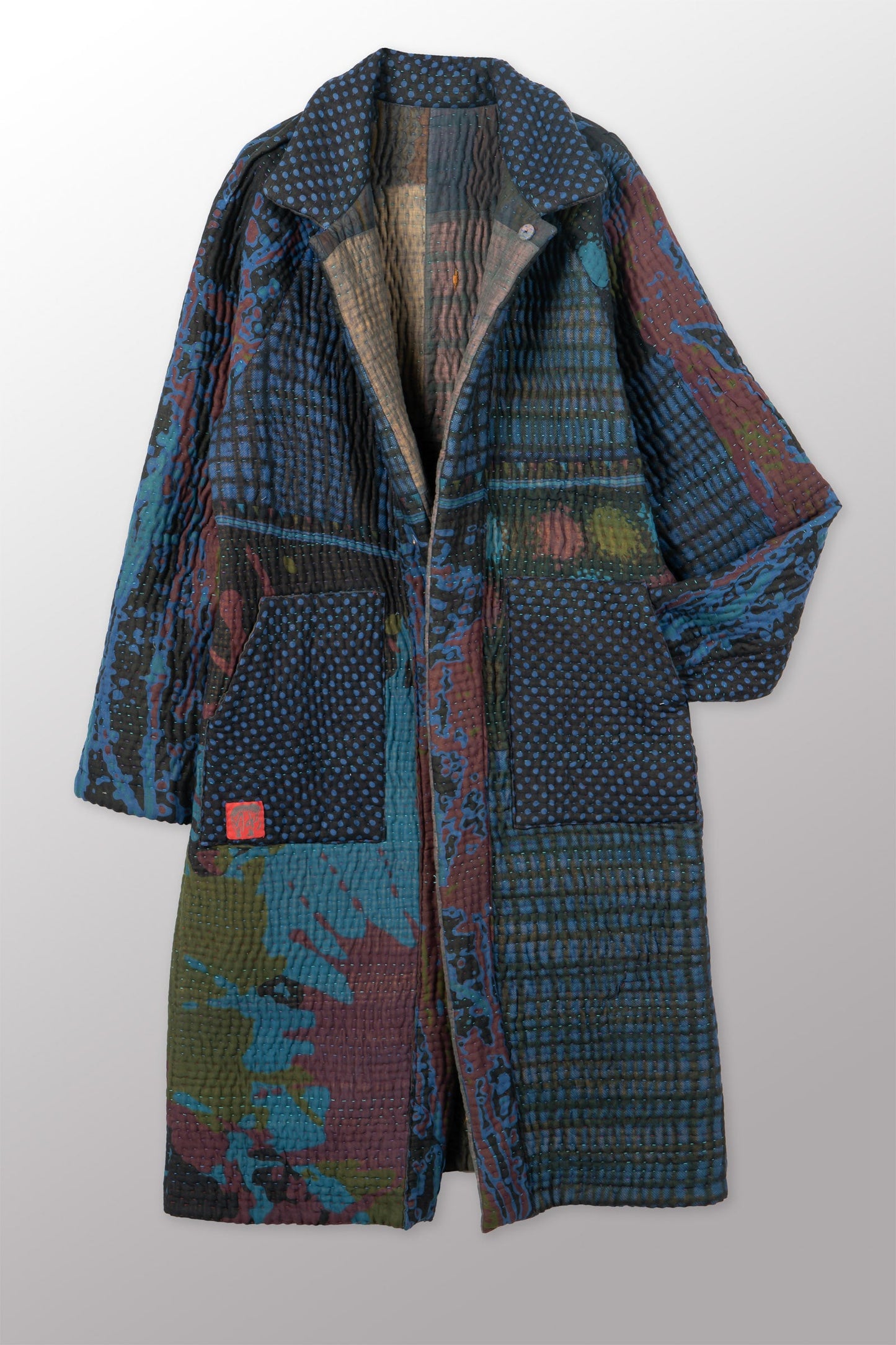 OQ5337-CBLU002M @QUILTED OVERDYE COTTON KANTHA RAGLAN SLEEVE COAT