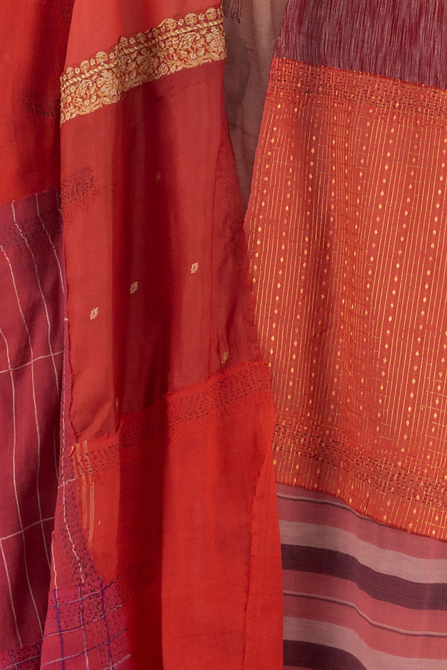 MOSAIC TILE PATCH KANTHA BACK PLEATED VEST MAXI - mt1222-red -