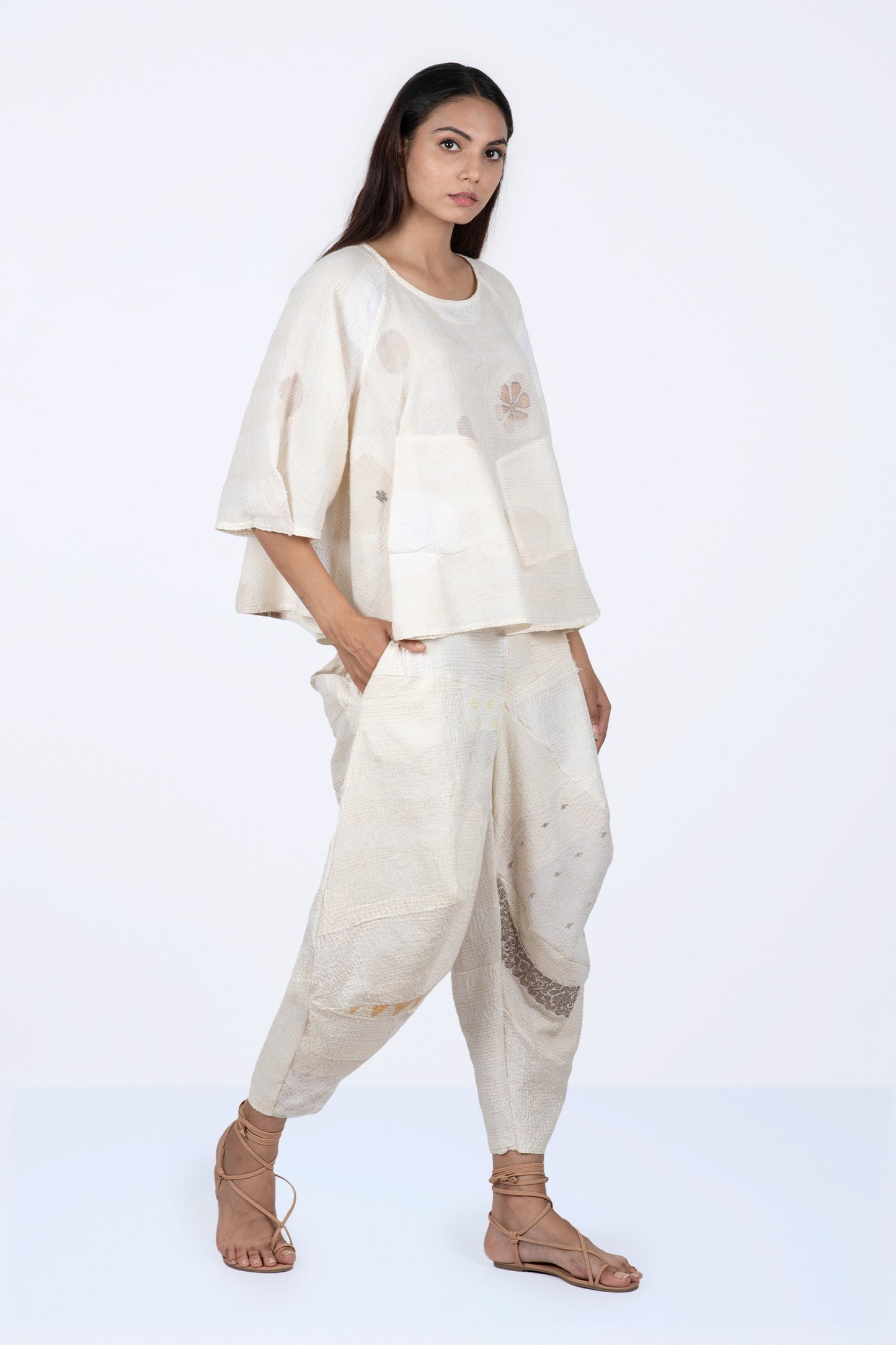 CUT THROUGH DOT AND HOLES KANTHA PUFF SLV. FLARE SHORT TOP - cd2544-ivy -