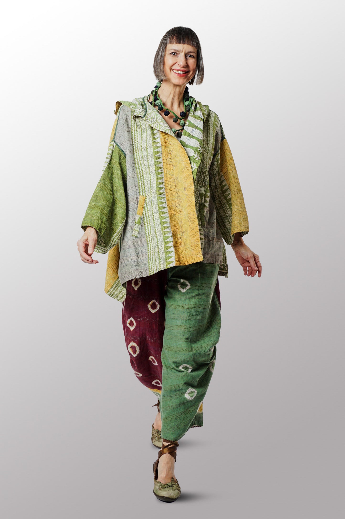 VINTAGE COTTON KANTHA HOODIE PONCHO - cv2064-0004a -