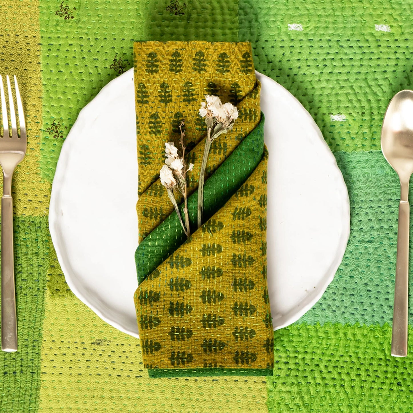 Mosaic Fray patch Vintage Kantha Napkin -Lime Green -Set of 2