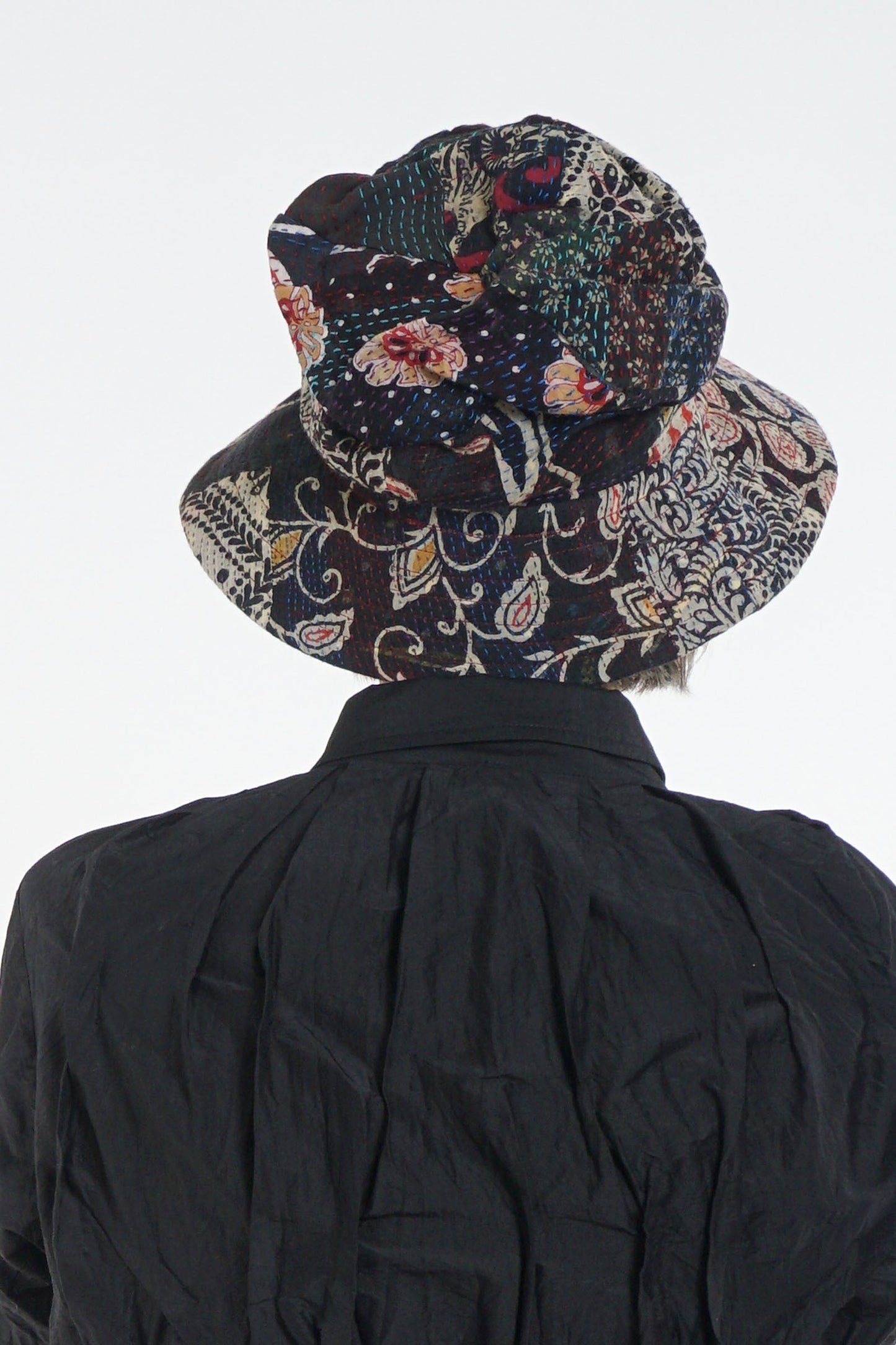 PATCHED & LEAVES KANTHA FULL BRIM HAT - pl2889-blk -