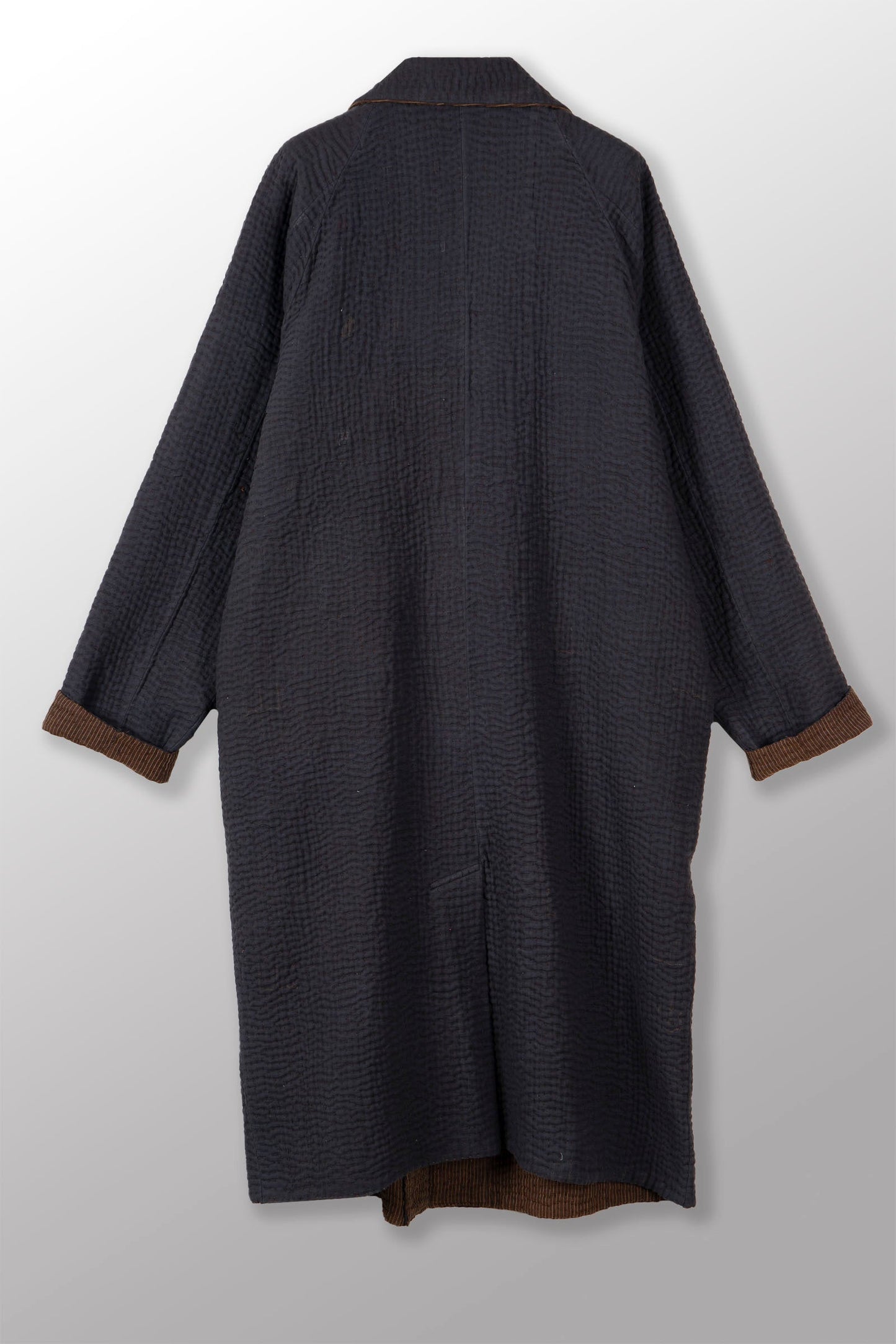 QUILTED VINTAGE COTTON WITH FLANNEL KANTHA RAGLAN SLEEVE COAT - fq5337-blk -