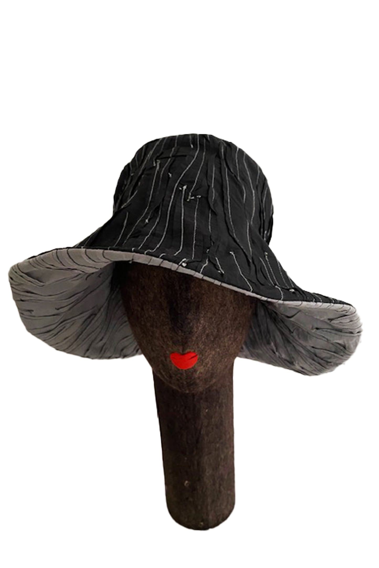 KANTHA TULIP HAT BY KYOKO MURAYAMA - kym-rc2897-blg -