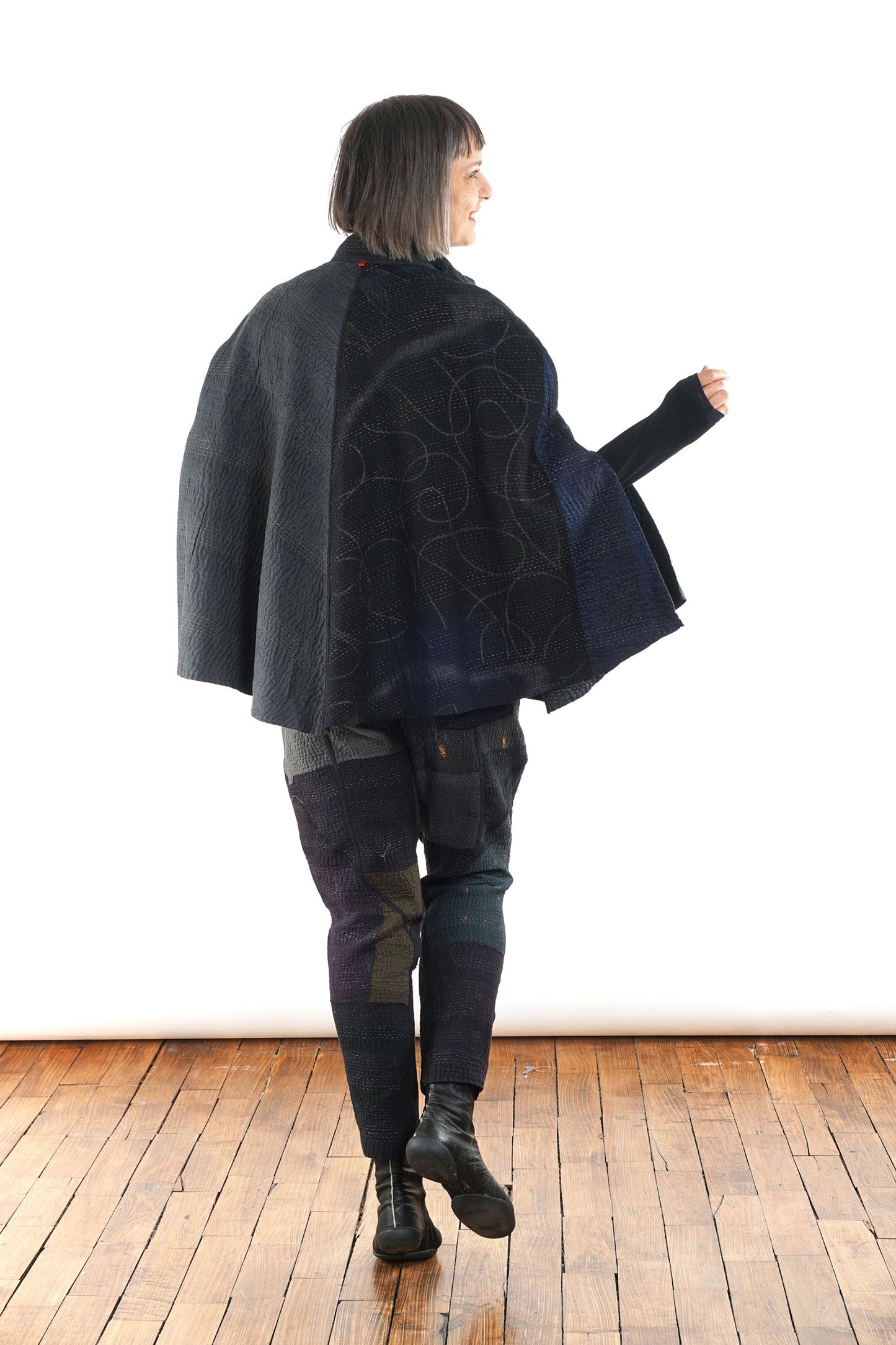 JAIPUR PATCH KANTHA MANTLE - jp4069-blk -