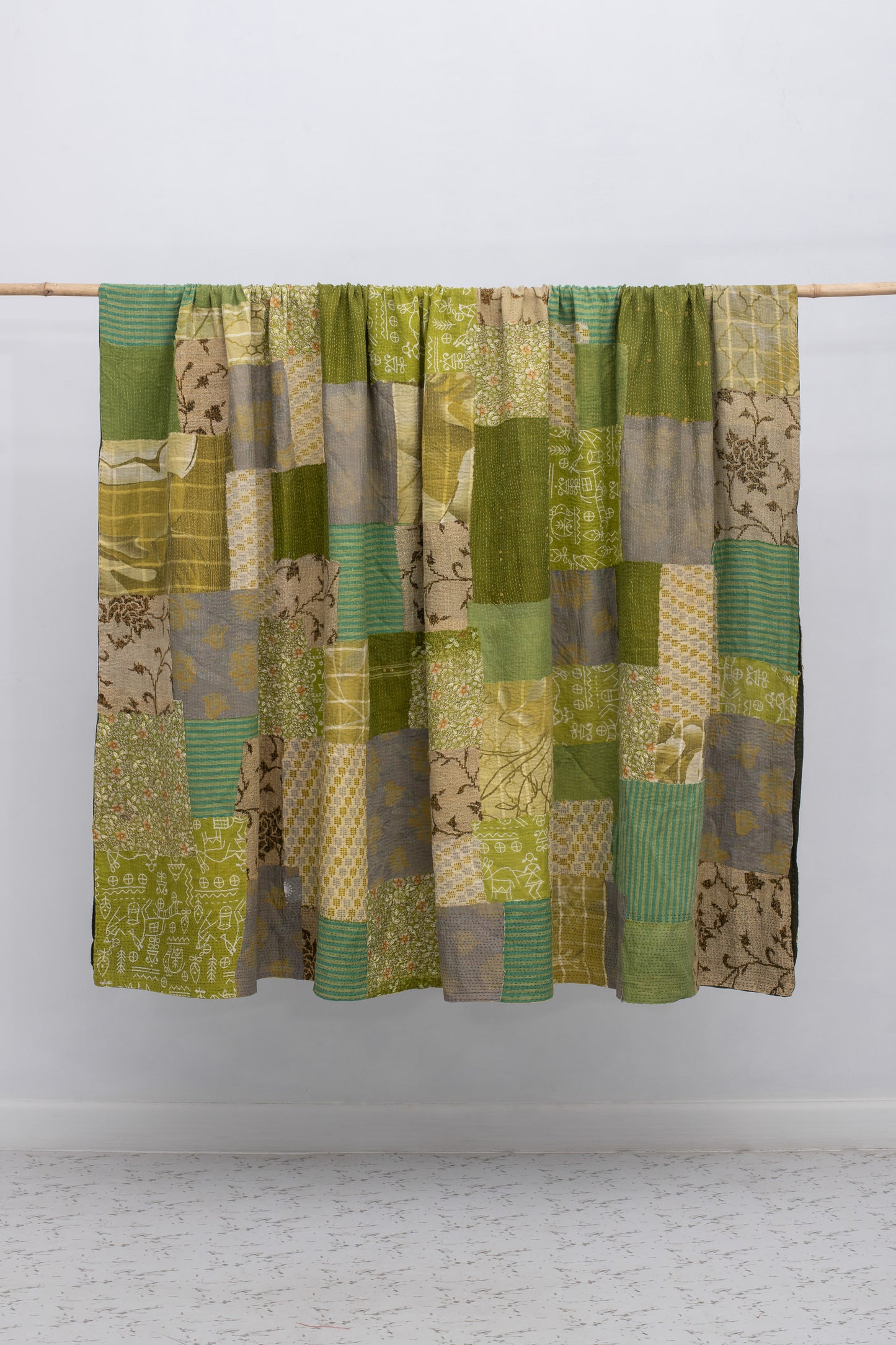 Ombre Patch Vintage Cotton Kantha Table Covers - Green