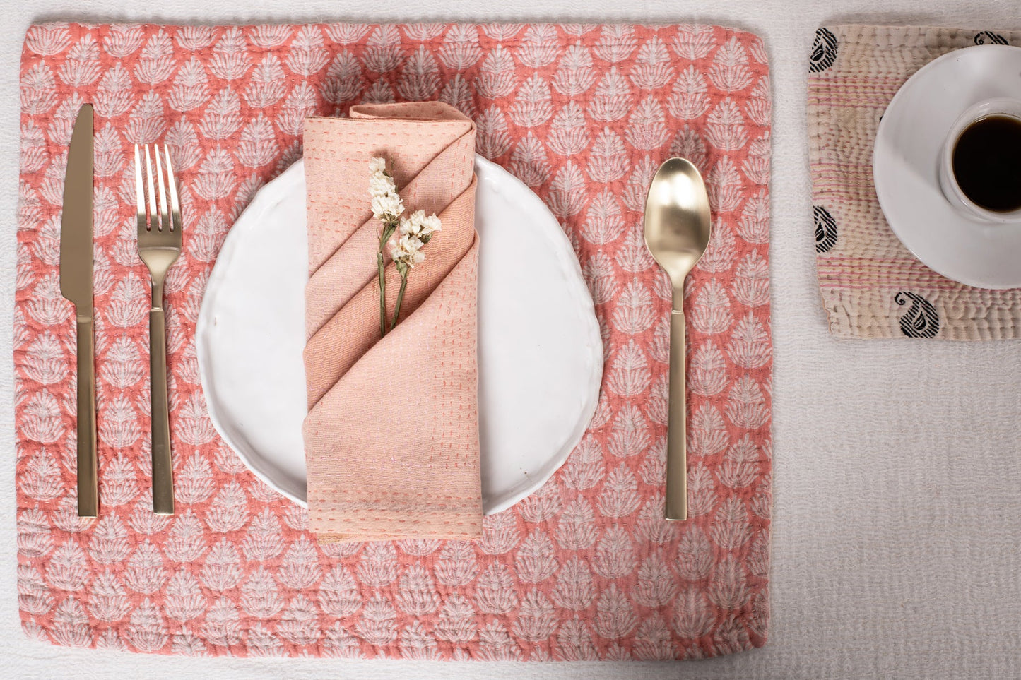 Mosaic Fray Handmade vintage Kantha Placemat - Shallot (Set of 2)