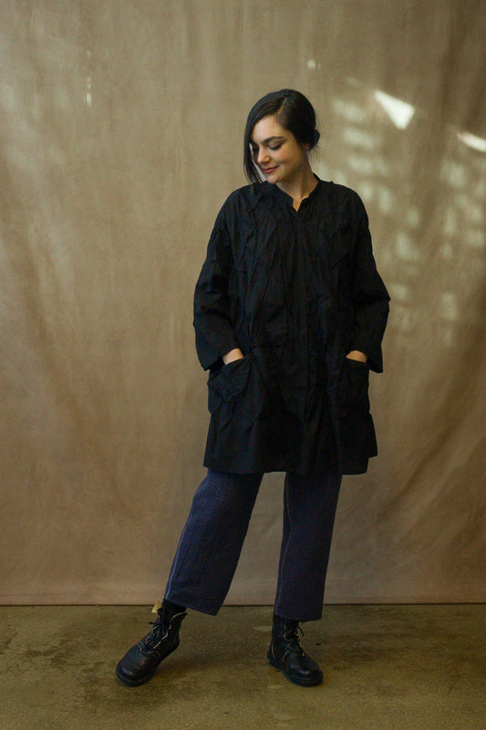 POLISHED COTTON WAVY TUCK OVERSIZED SHIRT - bl-wl1555-blk -