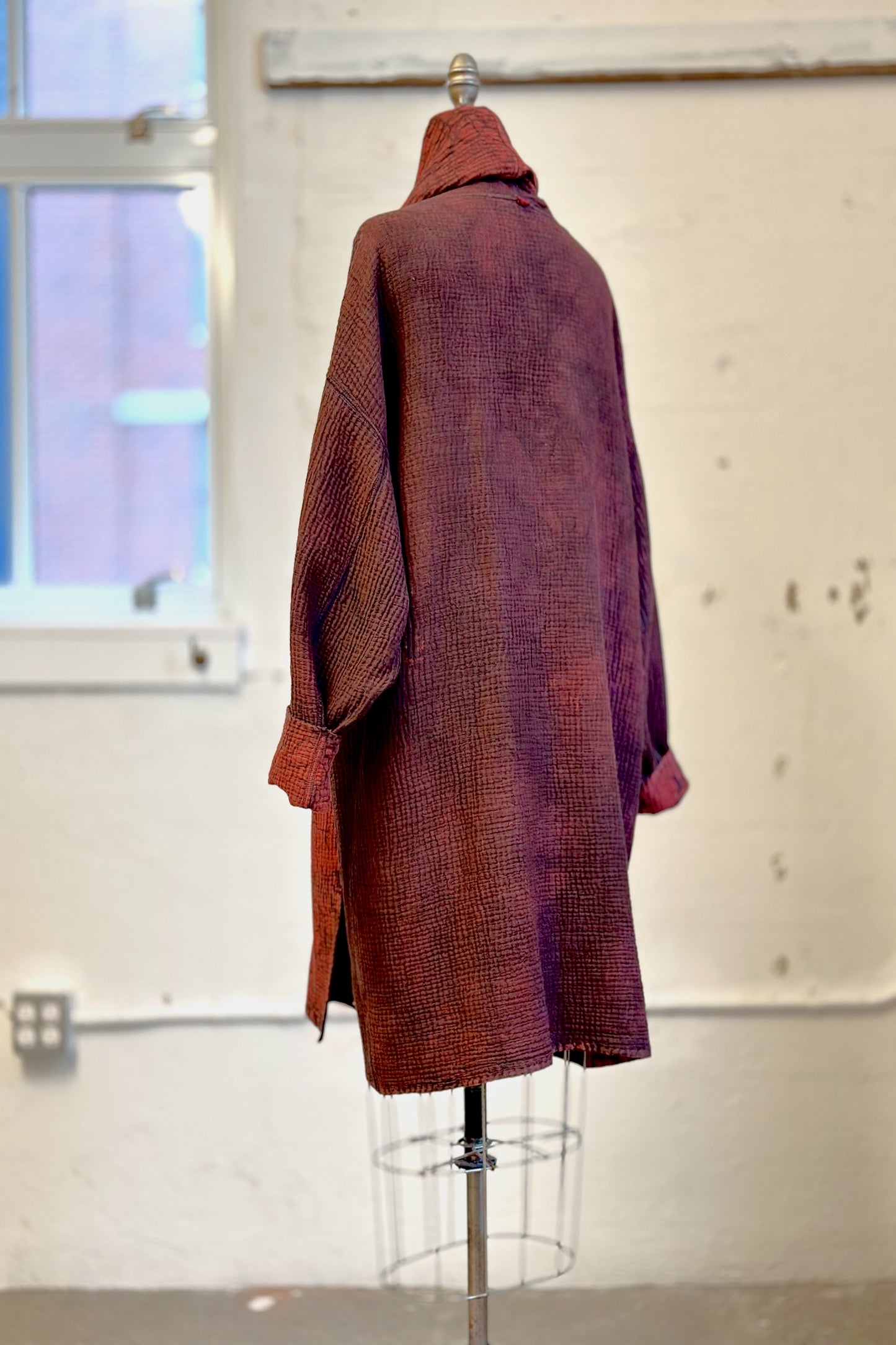 MUD DYE RIPPLE KANTHA SHAWL COAT - yp4350-red -