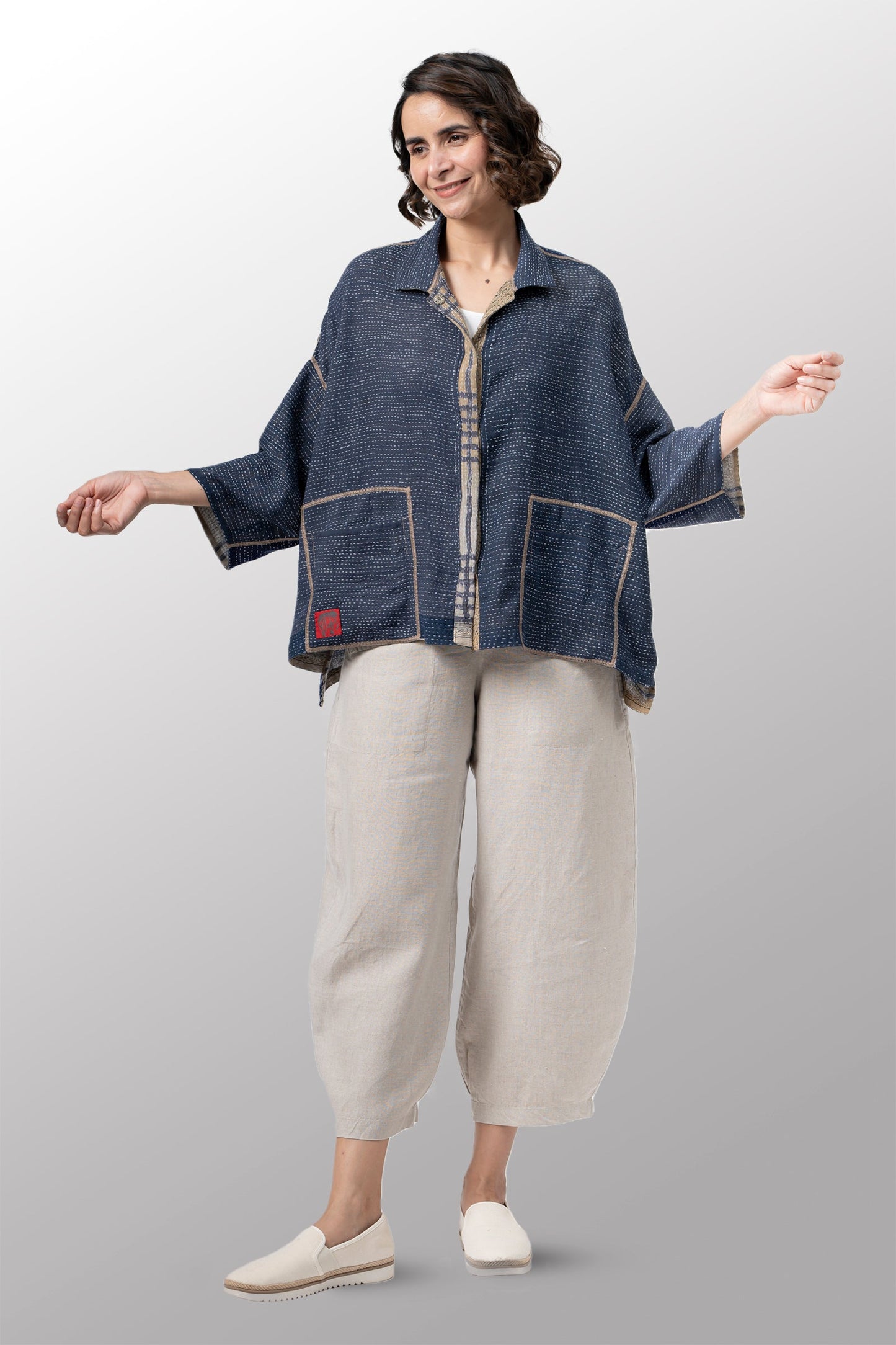 INDONESIAN PRINT VINTAGE INDIGO BACKING KANTHA CROPPED TENT SHIRT - bi2596-blu -