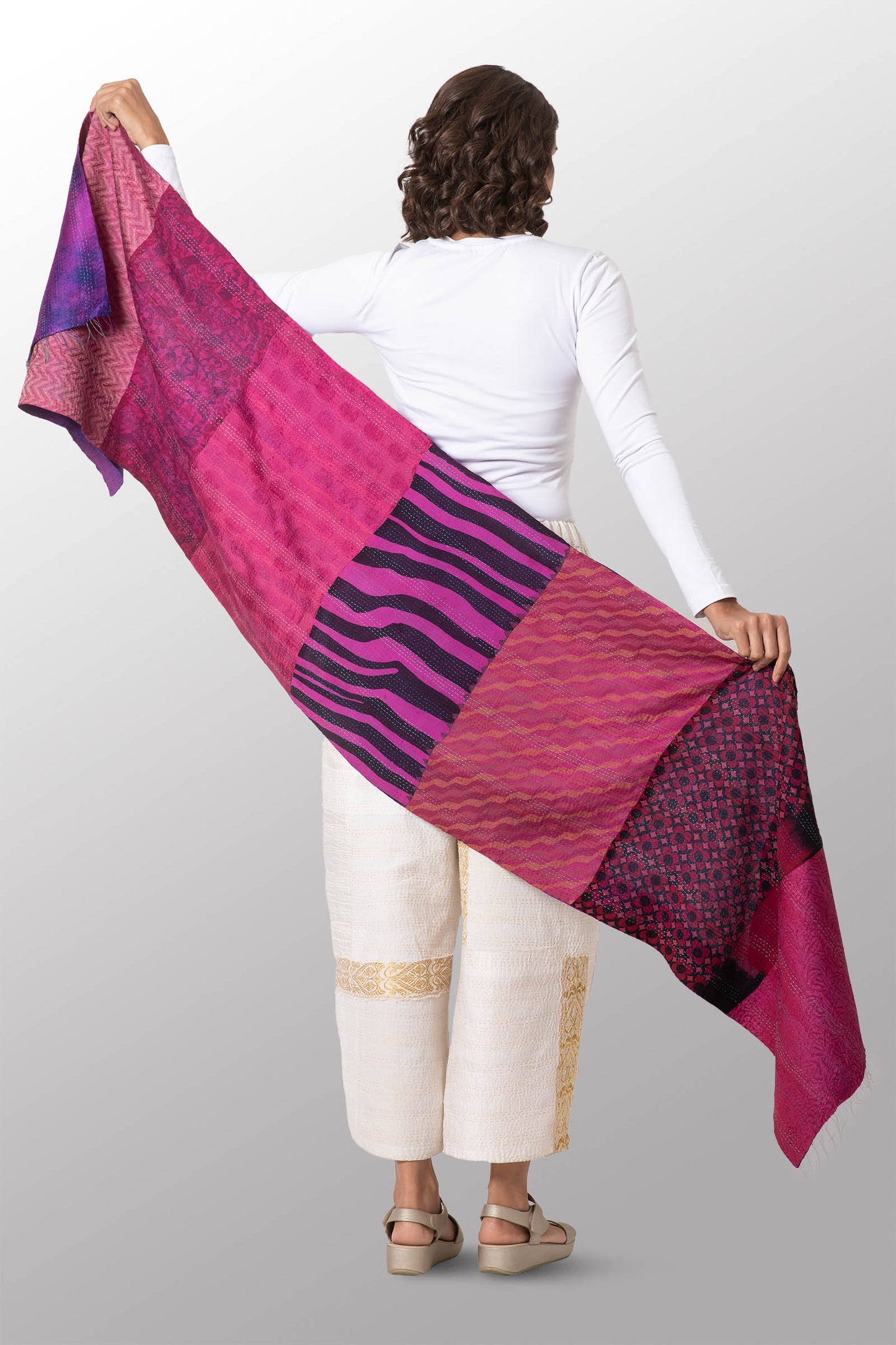 GEORGETTE JACQUARD VINTAGE SILK PATCH KANTHA SCARF STANDARD - gj2801-pik -