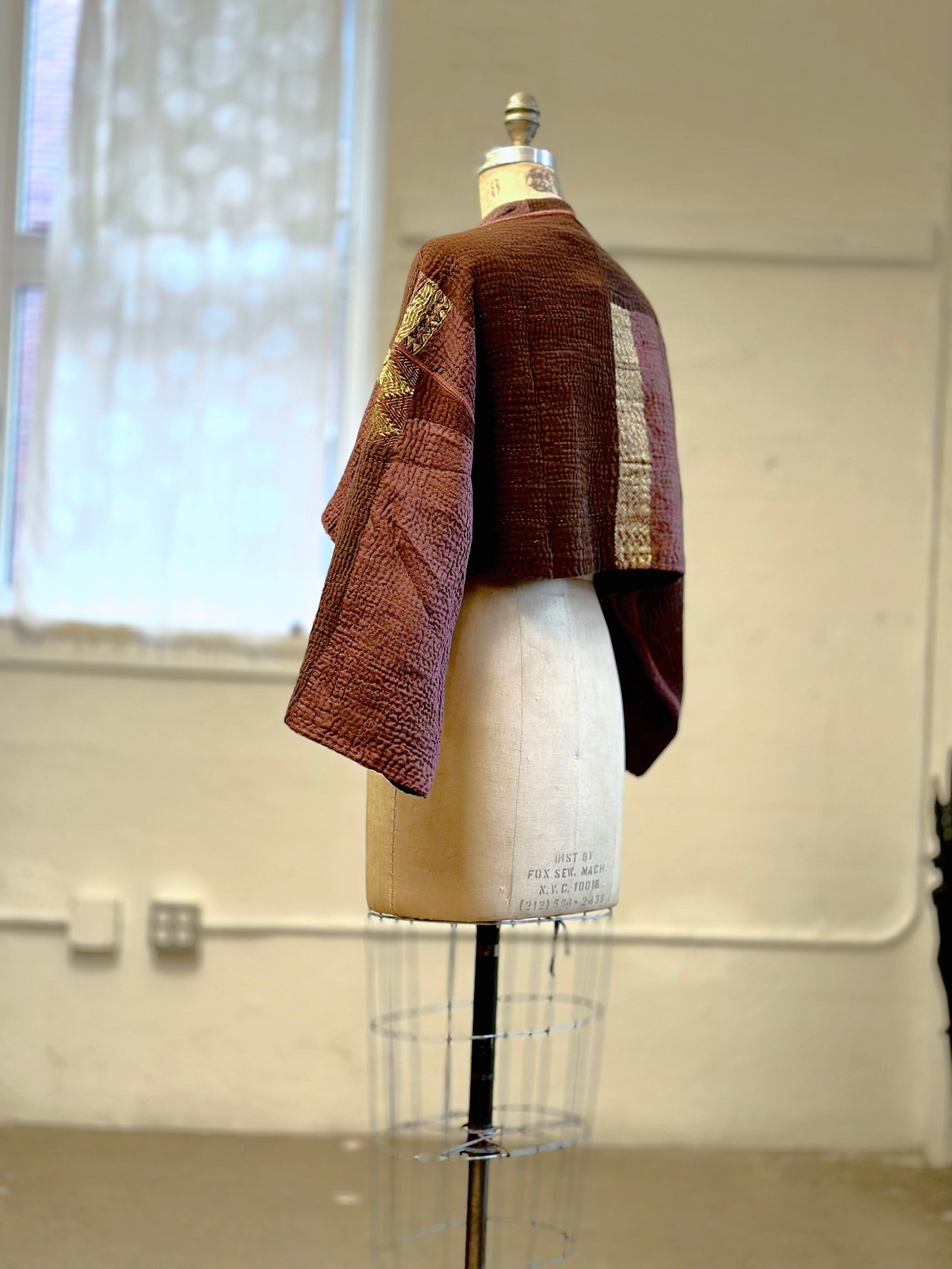 COTTON SILK SW PATCH KANTHA SLEEVE JACKET - ws4090-brn -