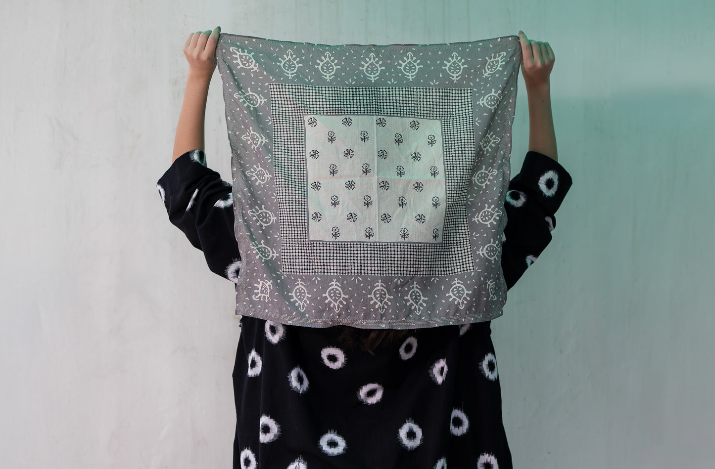 Bandana Handmade Cotton Square kantha - Gray