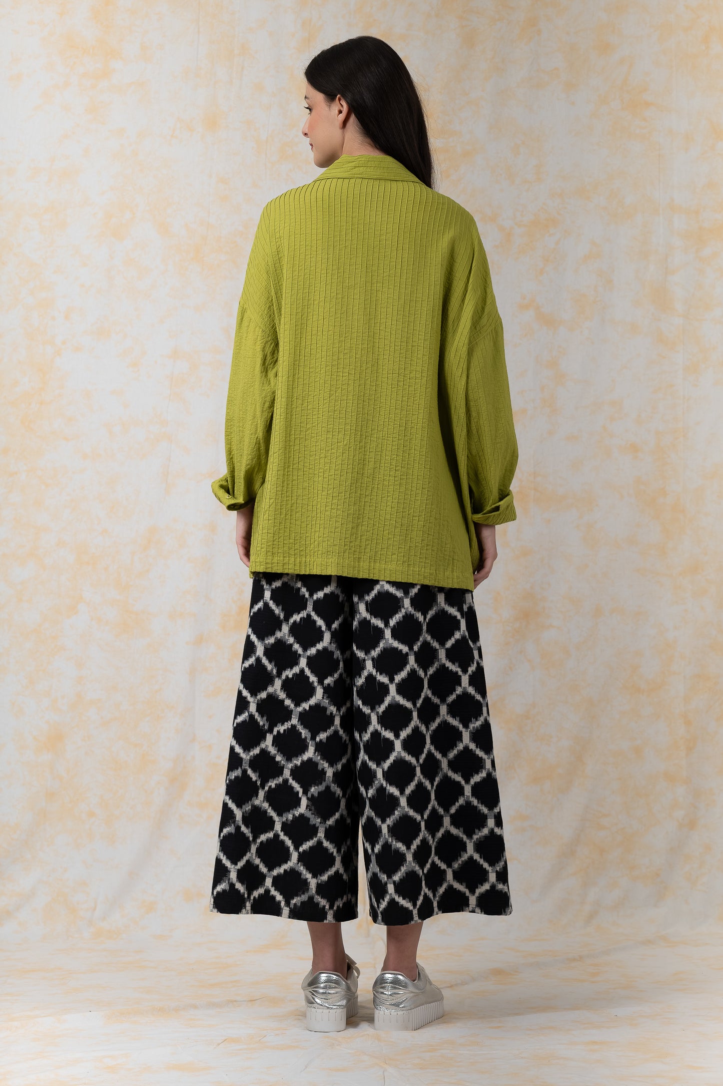 PINTUCK-TOP-NEW CAMP SHIRT - bl-tk1577-lim-