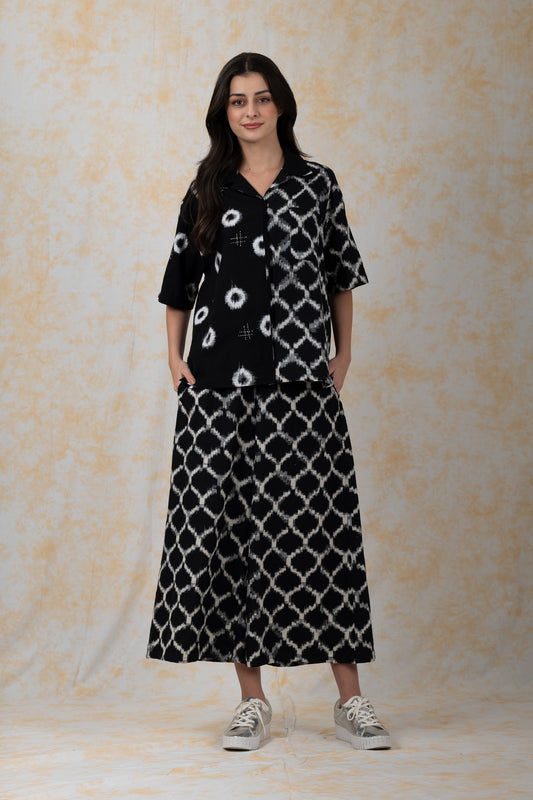 COTTON IKAT-CIRCLE AND DIAMOND-TOP-OPEN COLAR SHIRT - bl-ic1t103-blk-