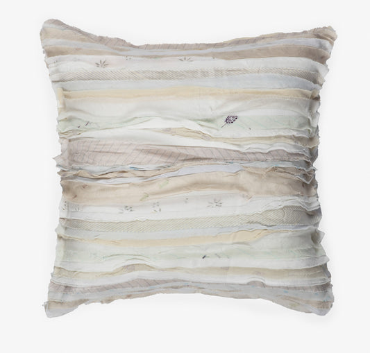 Wavy Stripe White cushion