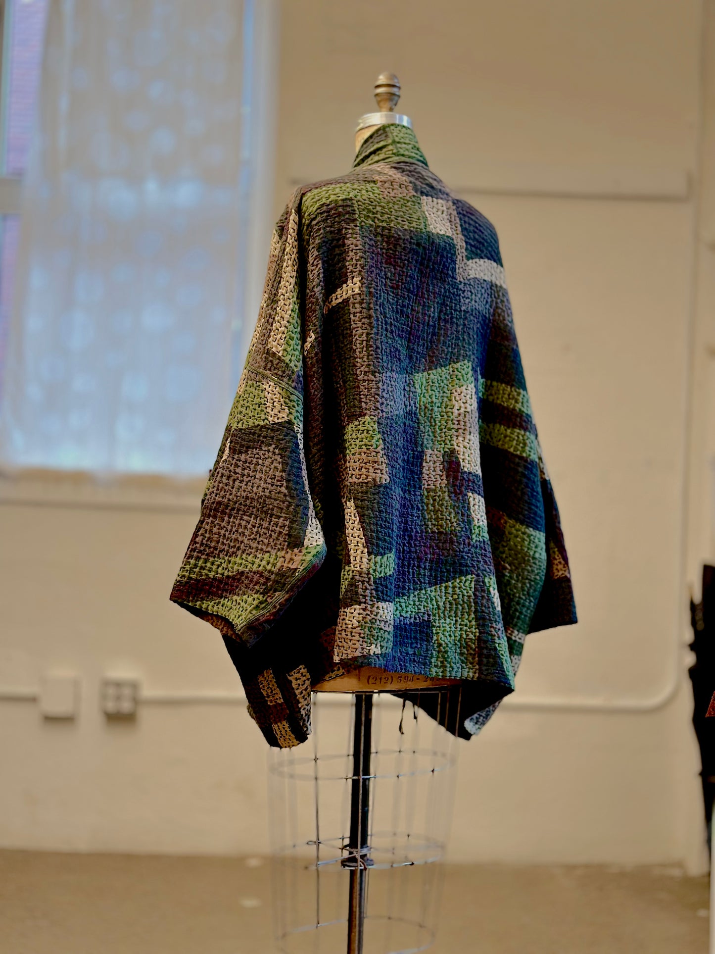 ABSTRACT WAFFLE KANTHA KIMONO WRAP SHORT - bw3358-grn -