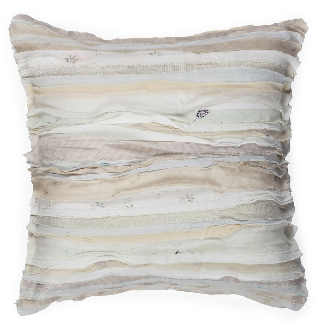 Wavy Stripe White cushion