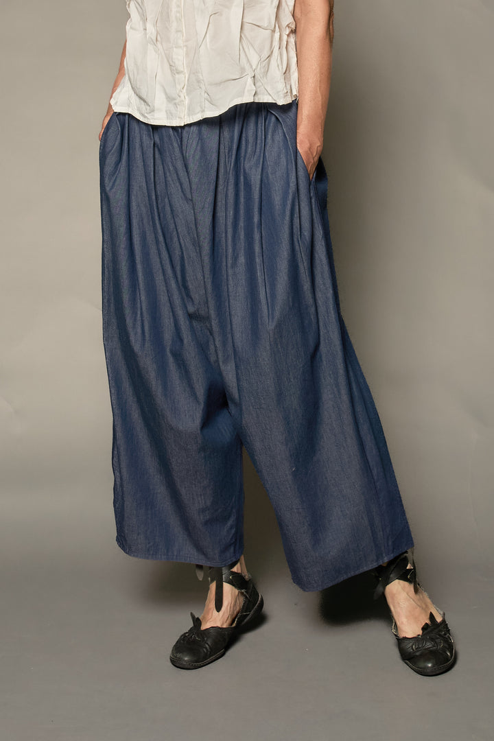 DUNGAREE DENIM COTTON TUCKED GATHER PANTS - ad1677-nvy -
