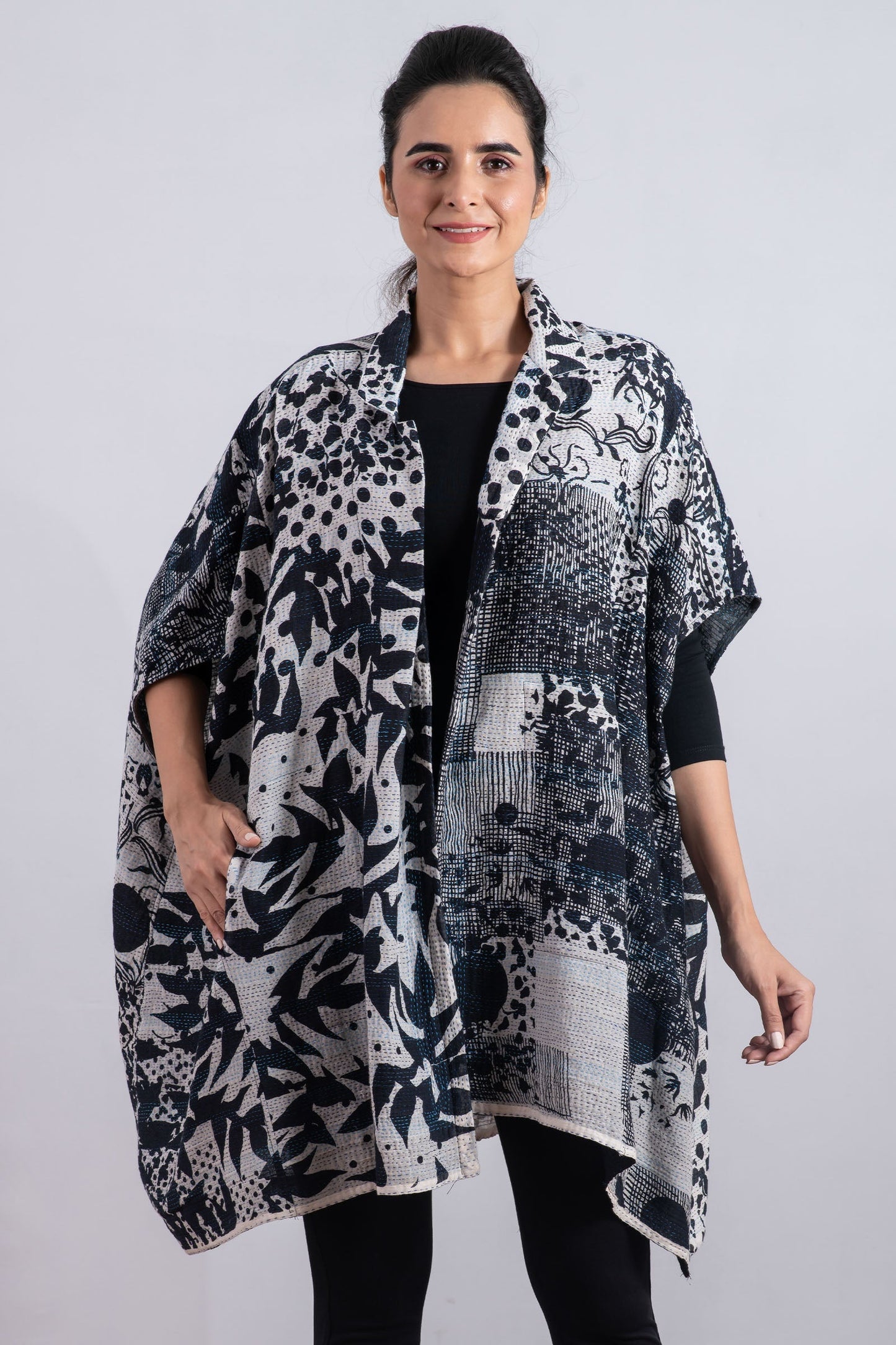MONOTONE TWILIGHT PRINT KANTHA SHIRT PONCHO - tp2545-wht -