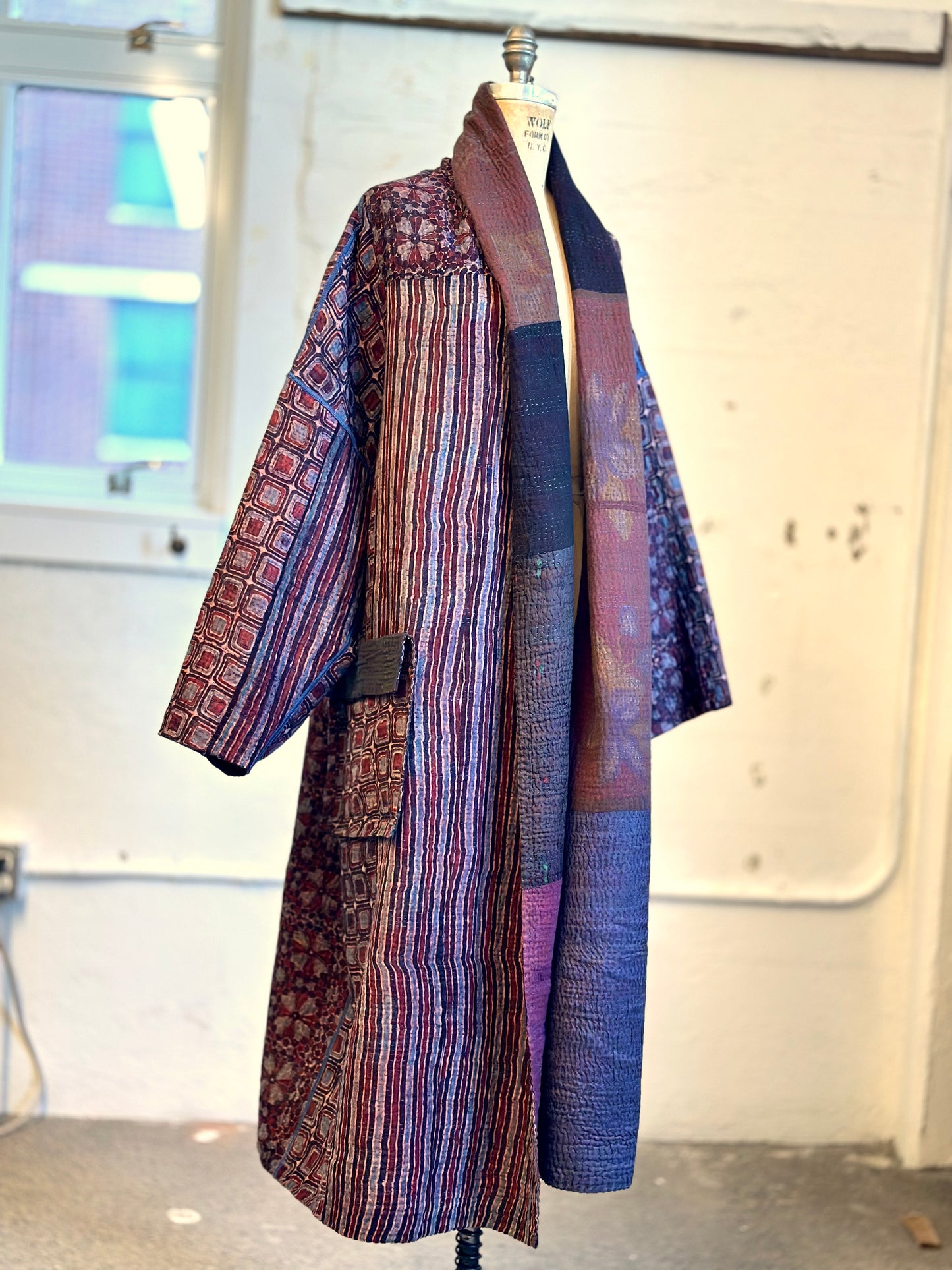 AJRAKH PRINT AND SILK COTTON PATCH KANTHA NEW SHAWL POCKET COAT LONG - az4363-brn -