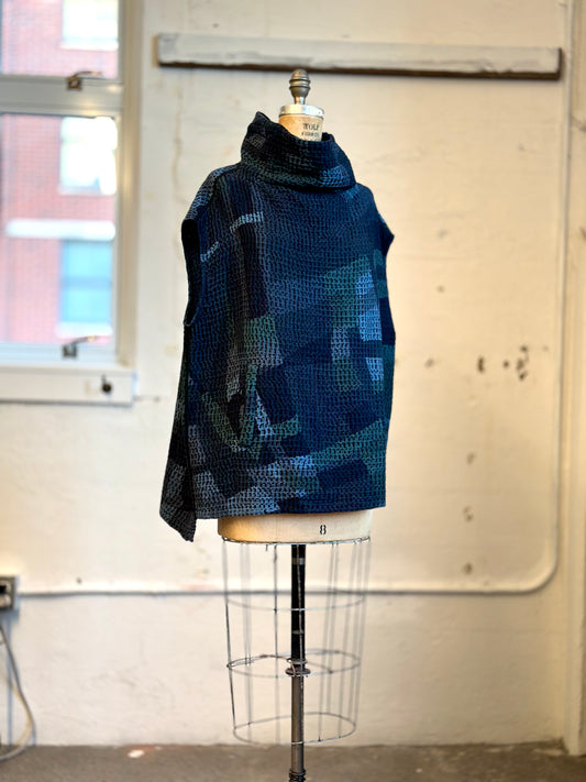 ABSTRACT WAFFLE KANTHA FUNNEL NECK VEST - bw3250-nvy -