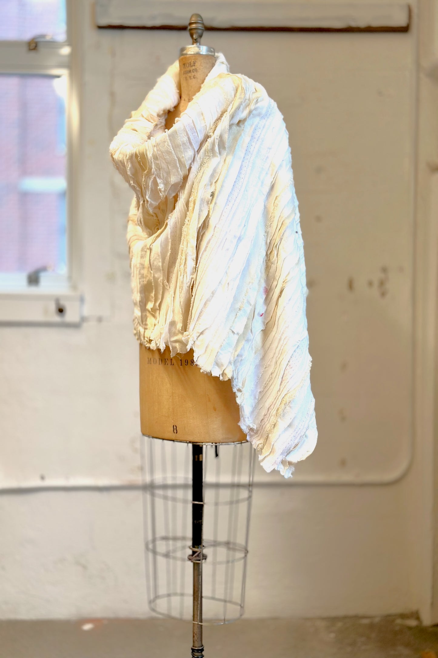 WAVY STRIPE KANTHA SMALL SHAWL - wv2830-ivy -