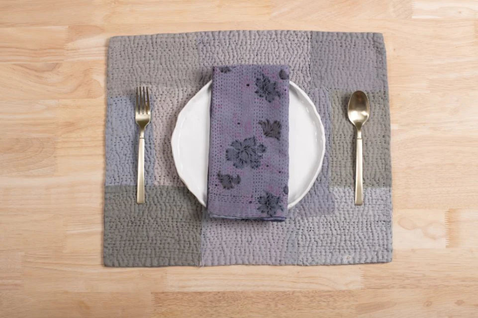 Mosaic Fray  Patch vintage Kantha Placemat - Hydrangea (Set of 2)