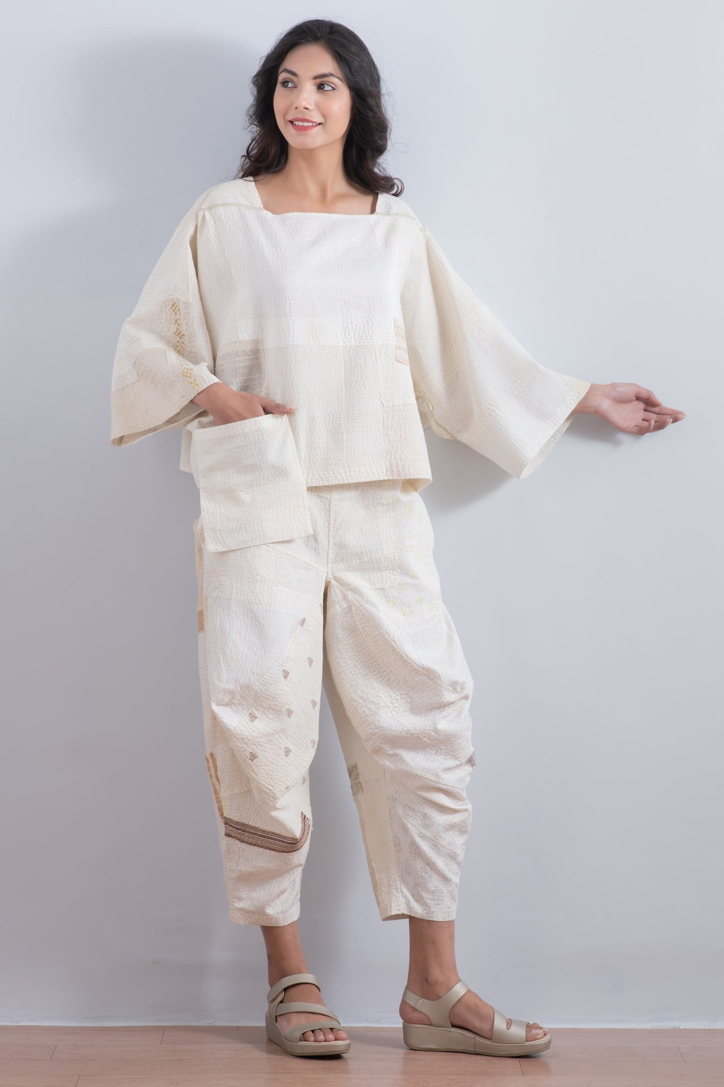 FRAYED PATCH KANTHA 3/4 SLV. CROP TOP MIO - fi2538-ivy -