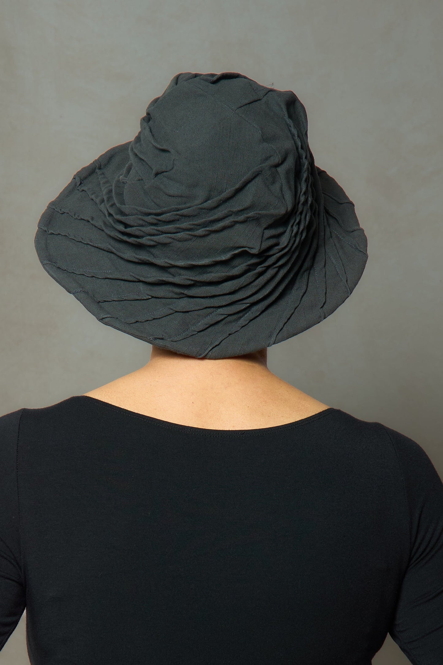 DUCK COTTON SOFT CANVAS TWIST TUCKED BRIM HAT - du1886-blk -