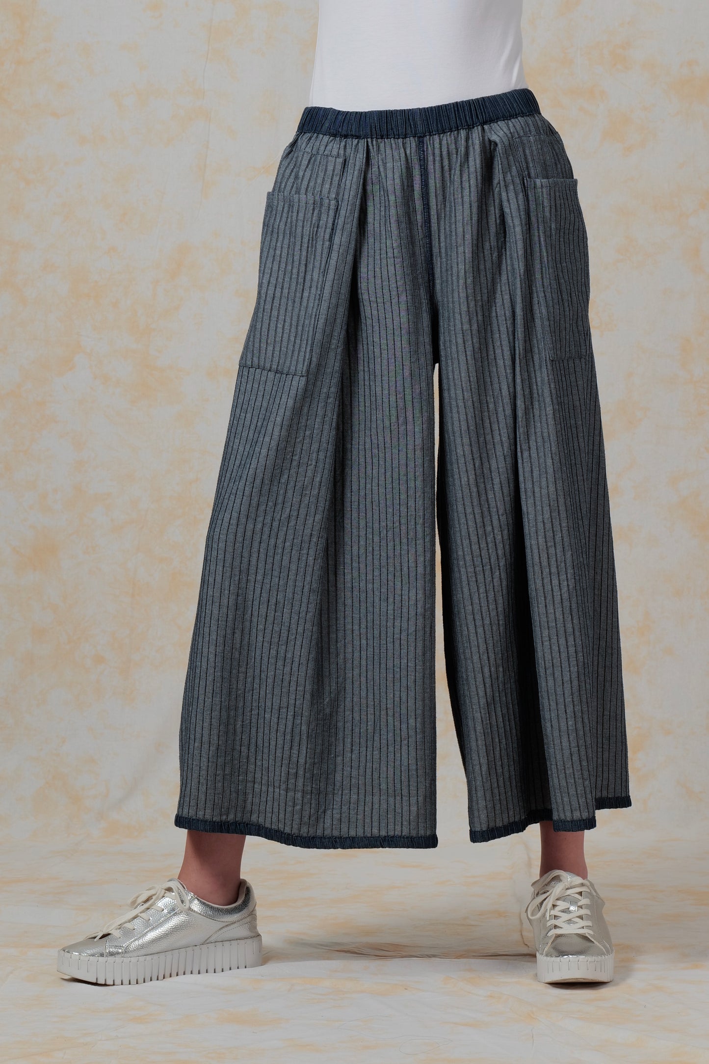 SOFT DENIM MACHINE PINTUCK-BOTTOM-WIDE LEG LANTERN - bl-dt1646-nvy-