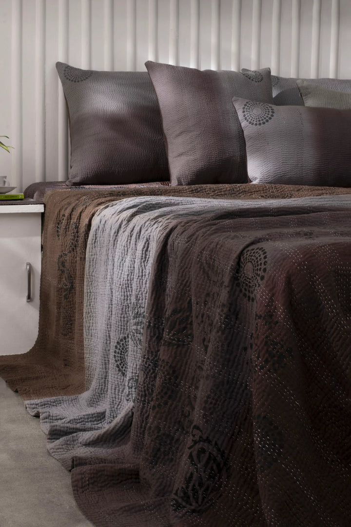 Ombre With Fray Patch Handmade Vintage Quilts - Chocolate