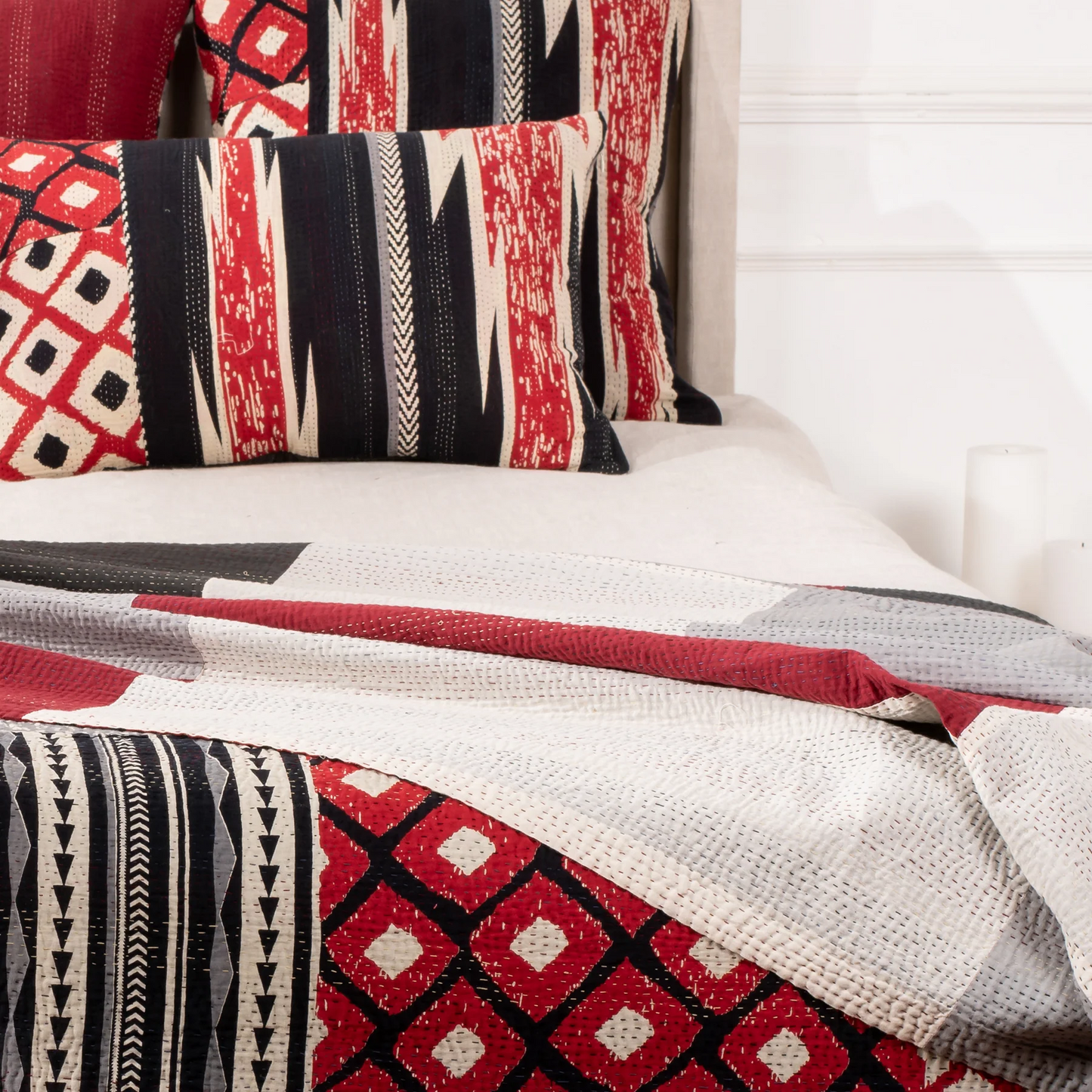 Monotone Ikat Handmade Vintage Kantha Bedcover  -Monotone Red -