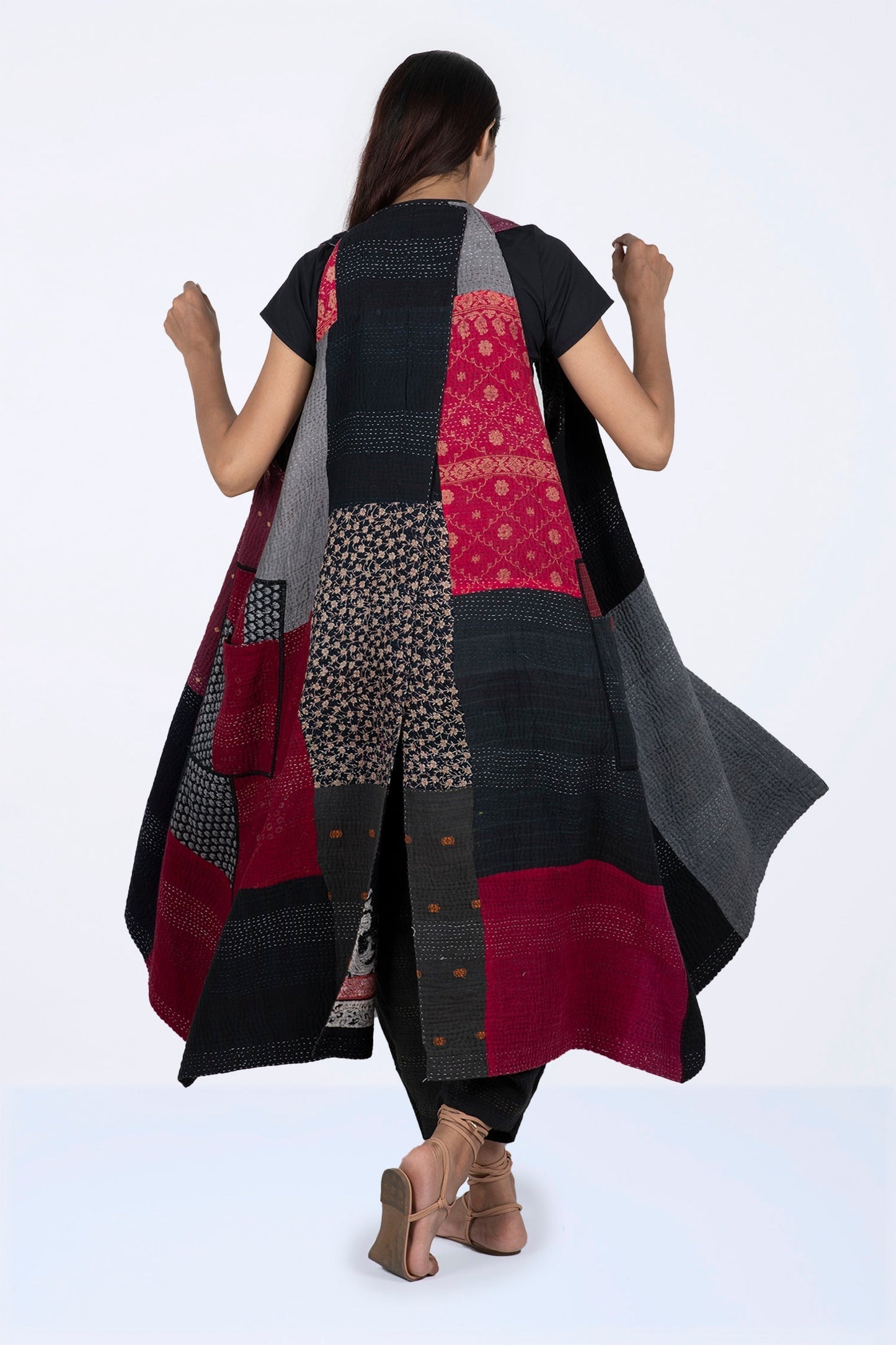 PAISLEY & PATCH KANTHA BACK PLEATED VEST MAXI - py4222-blk -