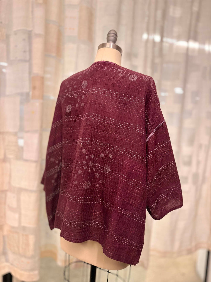 MOSAIC FRAY PATCH KANTHA V-NECK NECK TOP - zb2t108-prp -