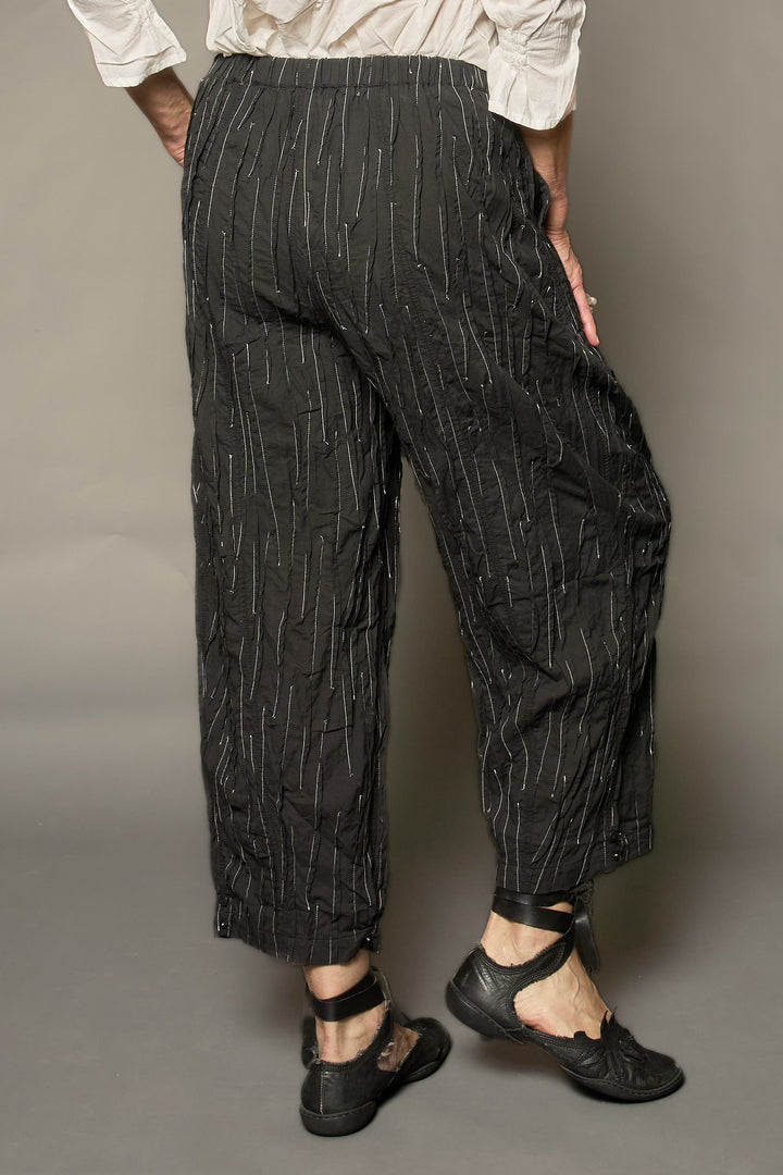 CAMBRIC COTTON RANDOM TUCK BARREL PANTS - ra1641-wbk -