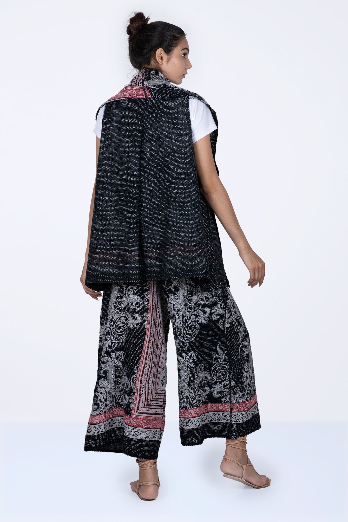 COTTON PAISLEY KANTHA SHAWL COLLAR SHORT VEST - cp2236-blk -