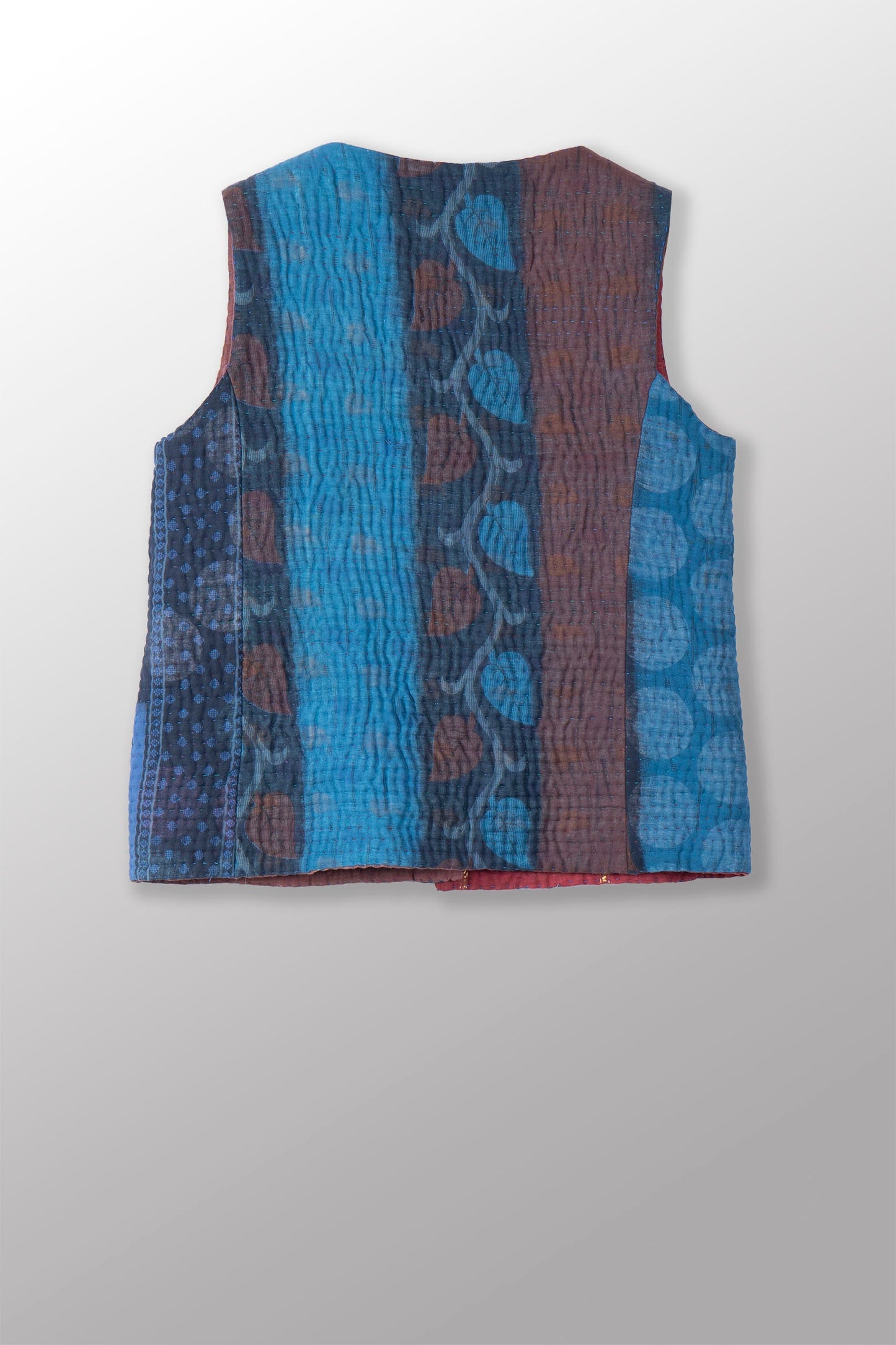 QUILTED OVERDYE RED COTTON KANTHA CREW NECK FITTED VEST - oq5228-cblu003s -