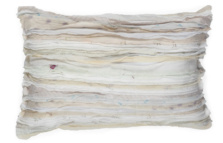Wavy Stripe White cushion